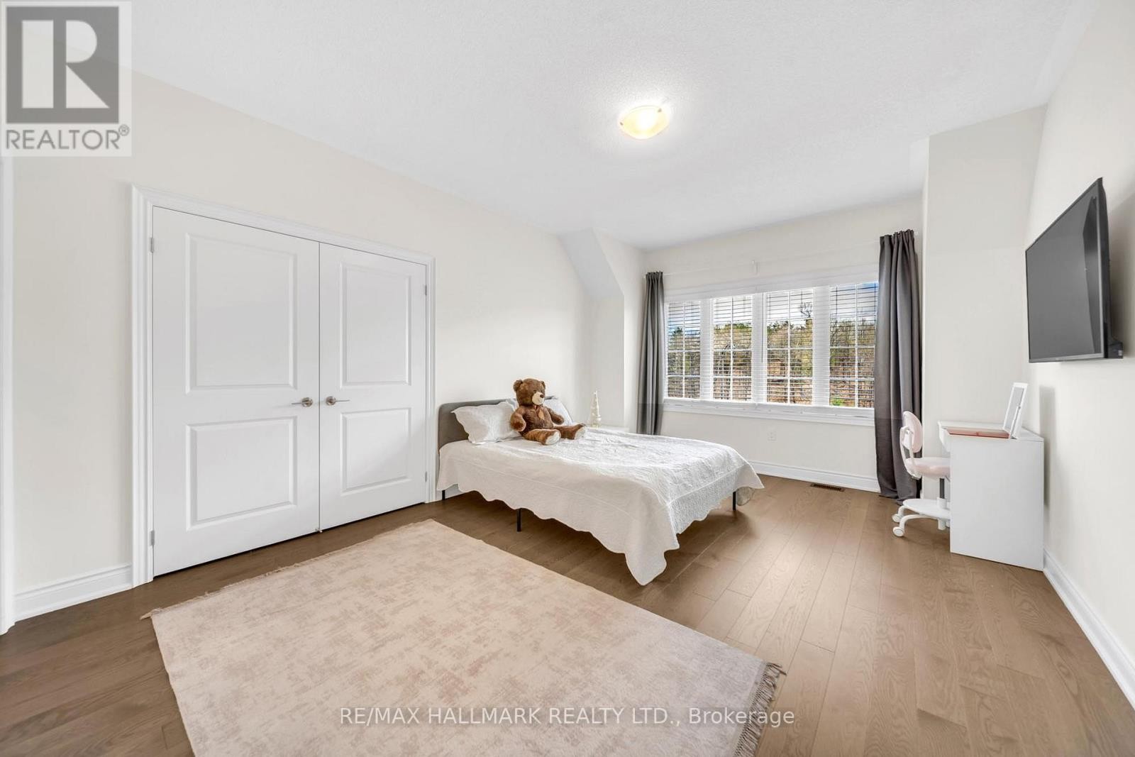 












77 TERRAIN COURT

,
East Gwillimbury (Holland Landing),




Ontario
L9N0T2

