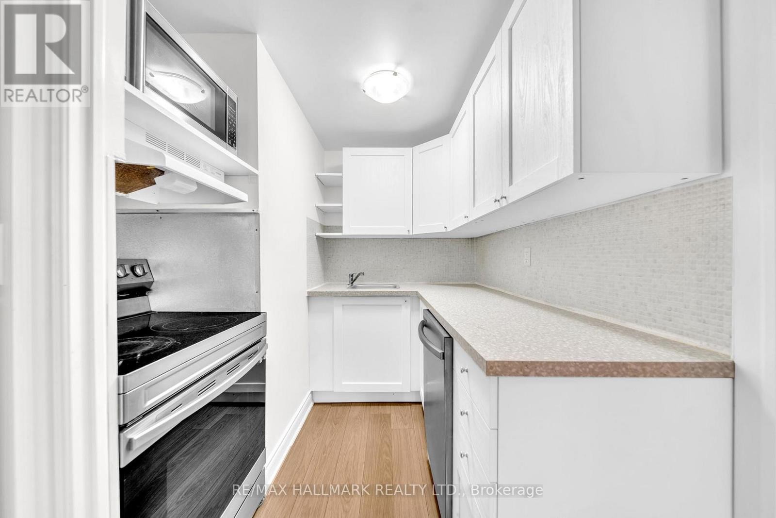 












77 TERRAIN COURT

,
East Gwillimbury (Holland Landing),




Ontario
L9N0T2

