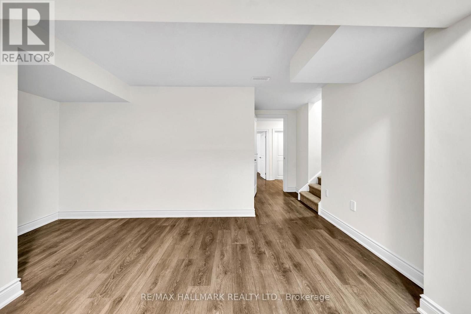 












77 TERRAIN COURT

,
East Gwillimbury (Holland Landing),




Ontario
L9N0T2

