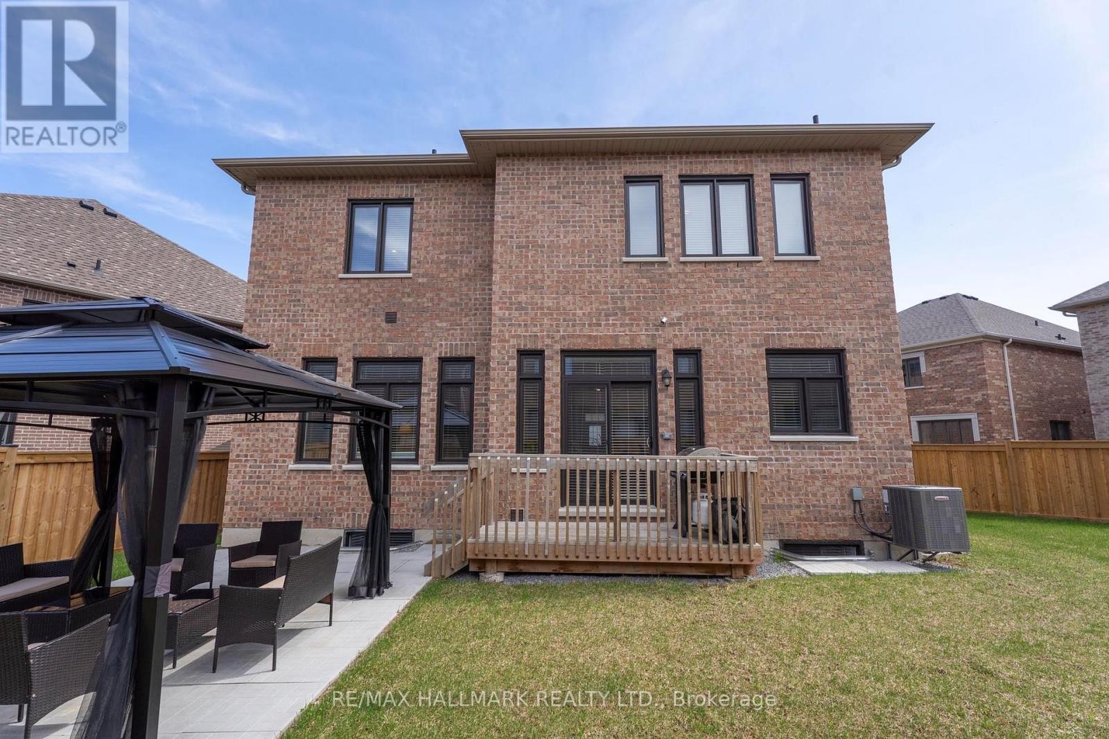 












77 TERRAIN COURT

,
East Gwillimbury (Holland Landing),




Ontario
L9N0T2

