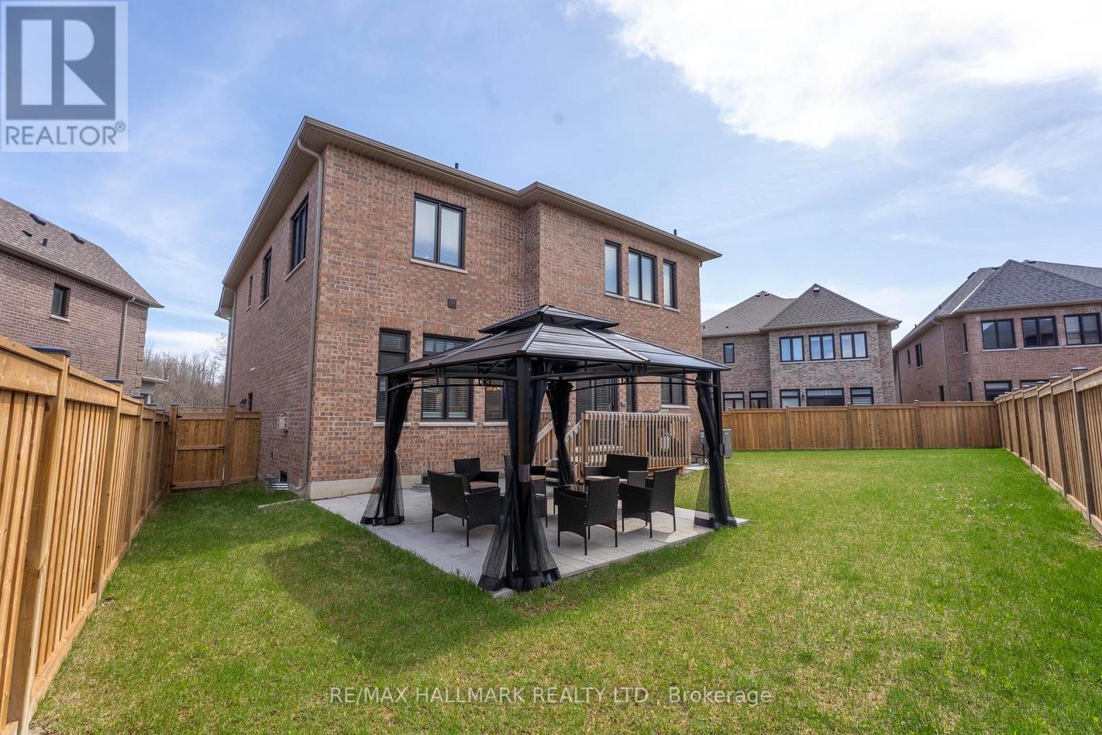 












77 TERRAIN COURT

,
East Gwillimbury (Holland Landing),




Ontario
L9N0T2

