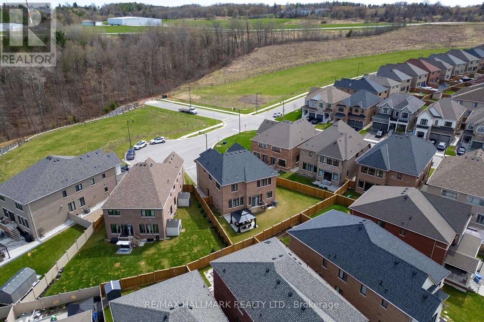 












77 TERRAIN COURT

,
East Gwillimbury (Holland Landing),




Ontario
L9N0T2


