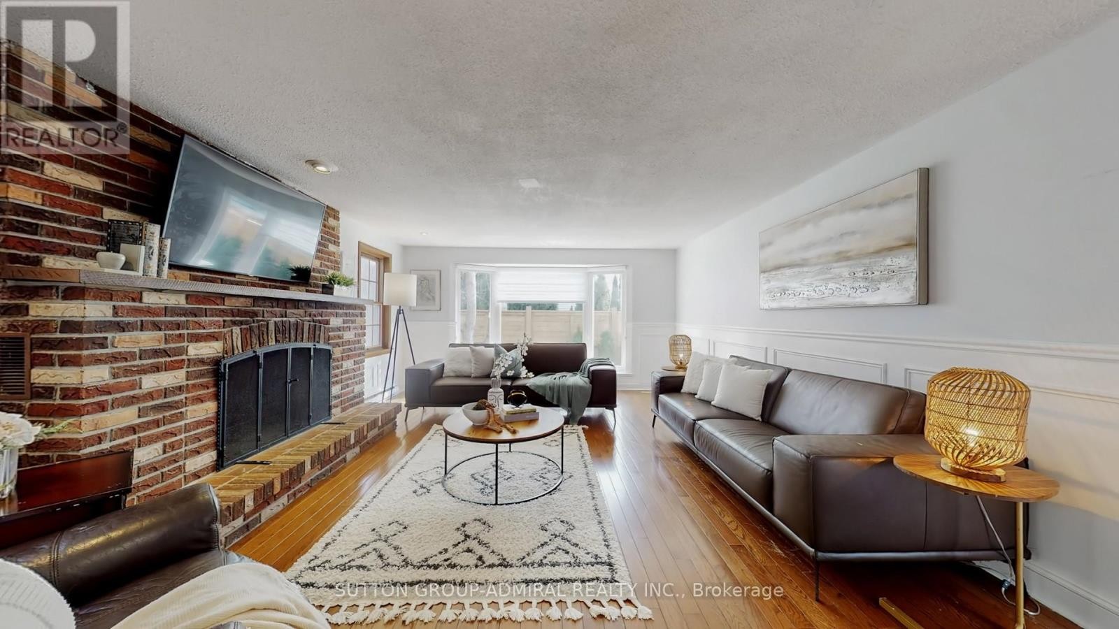 












7 KNOTTY PINE TRAIL

,
Markham (Royal Orchard),




Ontario
L3T3W5

