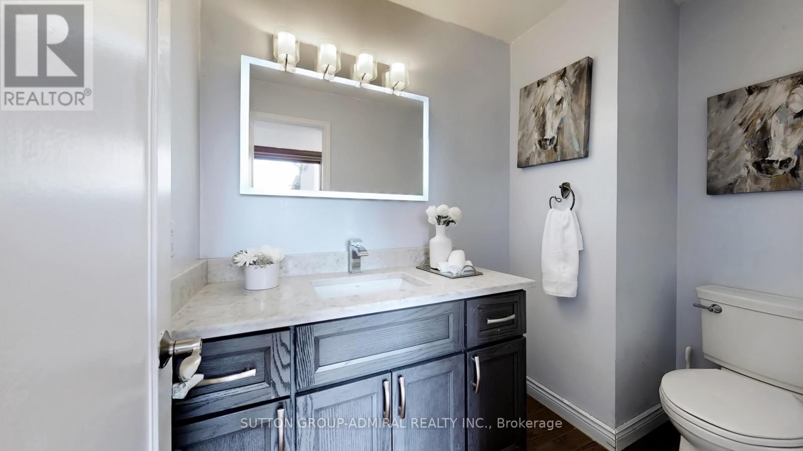 












7 KNOTTY PINE TRAIL

,
Markham (Royal Orchard),




Ontario
L3T3W5

