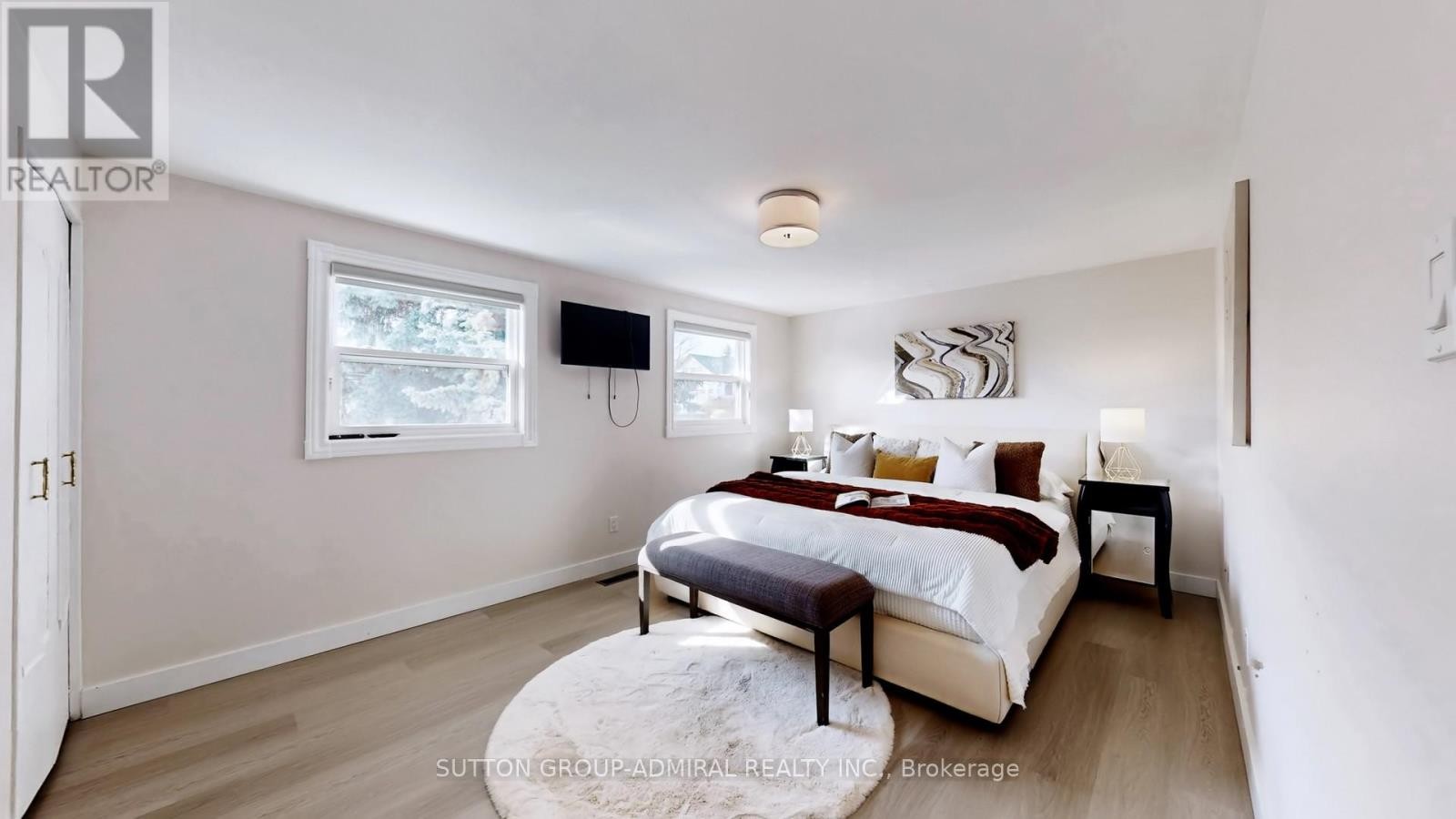 












7 KNOTTY PINE TRAIL

,
Markham (Royal Orchard),




Ontario
L3T3W5


