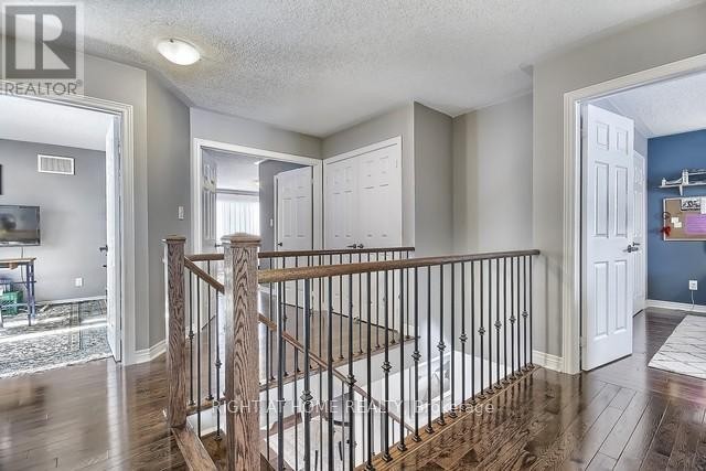 












154 PETER RUPERT AVENUE

,
Vaughan (Patterson),




Ontario
L6A0Y5

