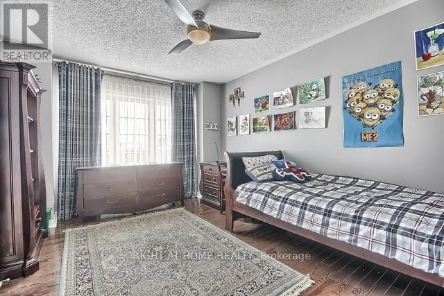 












154 PETER RUPERT AVENUE

,
Vaughan (Patterson),




Ontario
L6A0Y5

