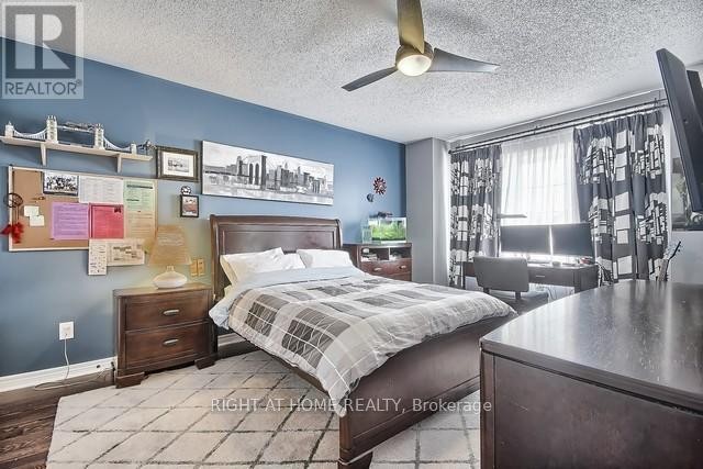 












154 PETER RUPERT AVENUE

,
Vaughan (Patterson),




Ontario
L6A0Y5

