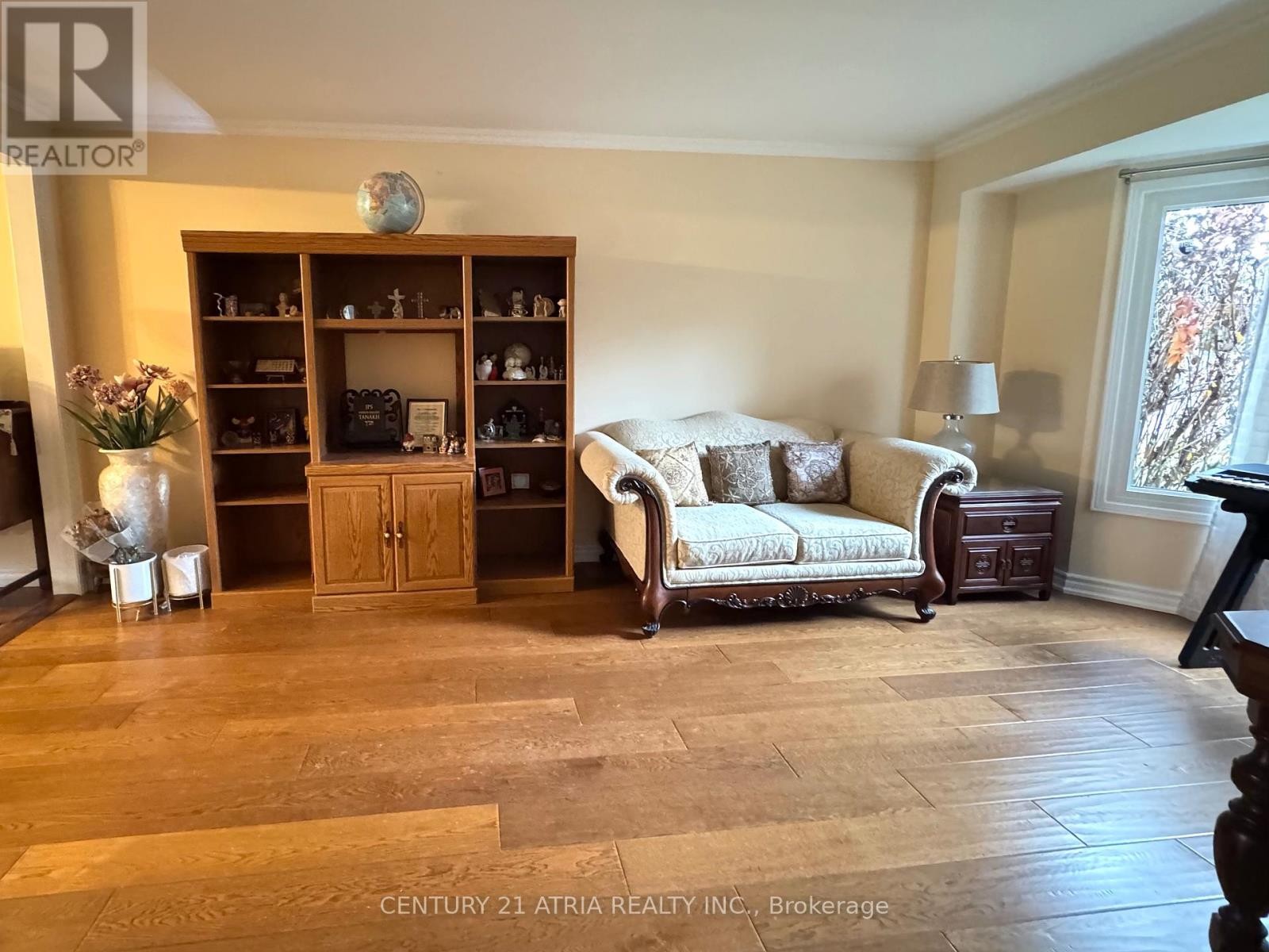 












15 TIMPSON DRIVE

,
Aurora (Aurora Highlands),




Ontario
L4G5K6

