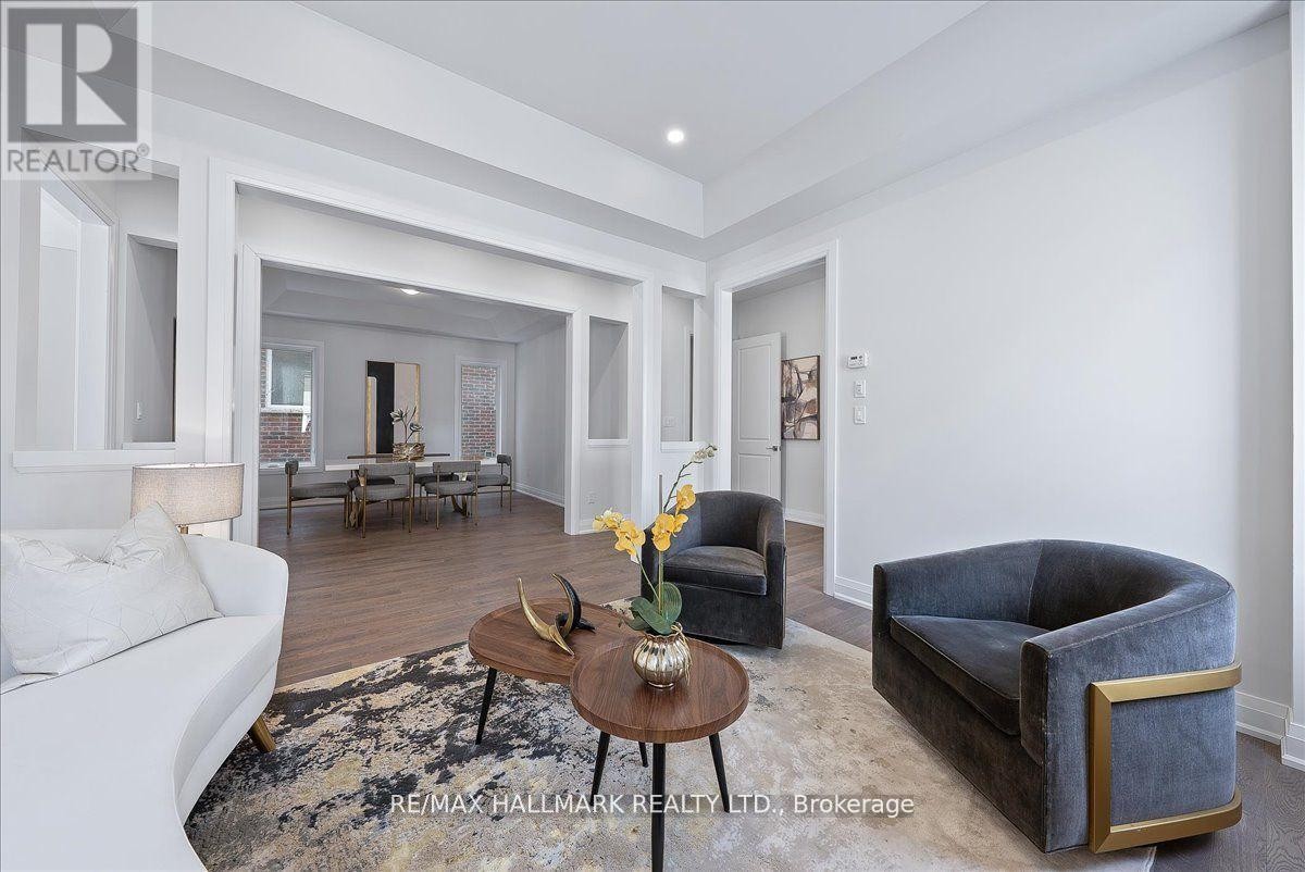 












15 AIDA PLACE N

,
Richmond Hill (Oak Ridges),




Ontario
L4E2Y5

