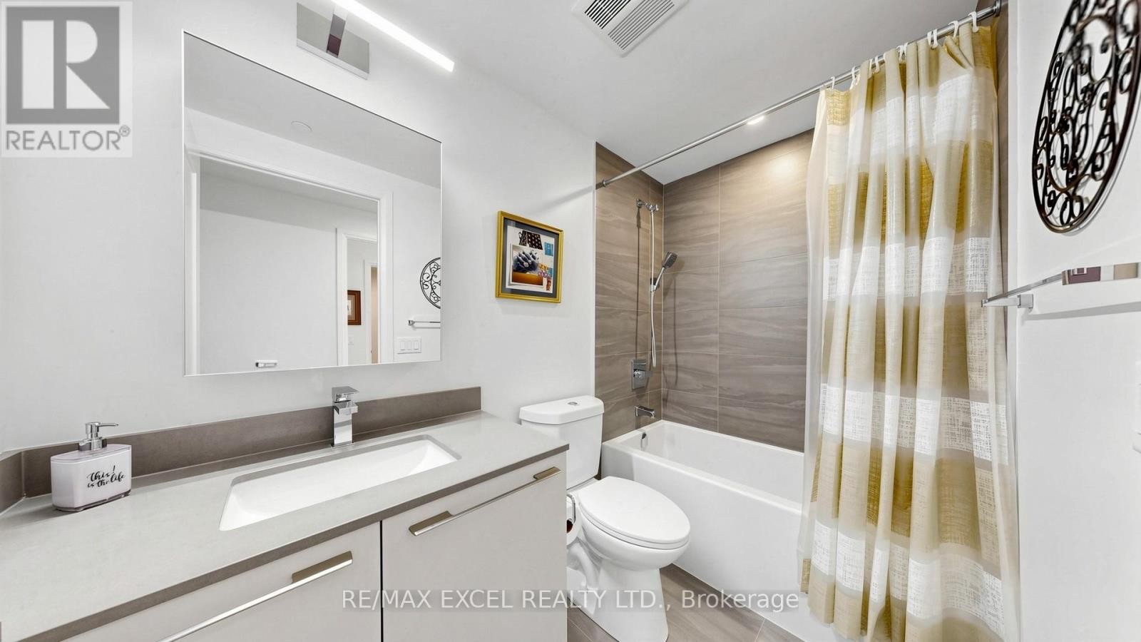 












1005 - 8 WATER WALK DRIVE

,
Markham (Unionville),




Ontario
L3R6L4

