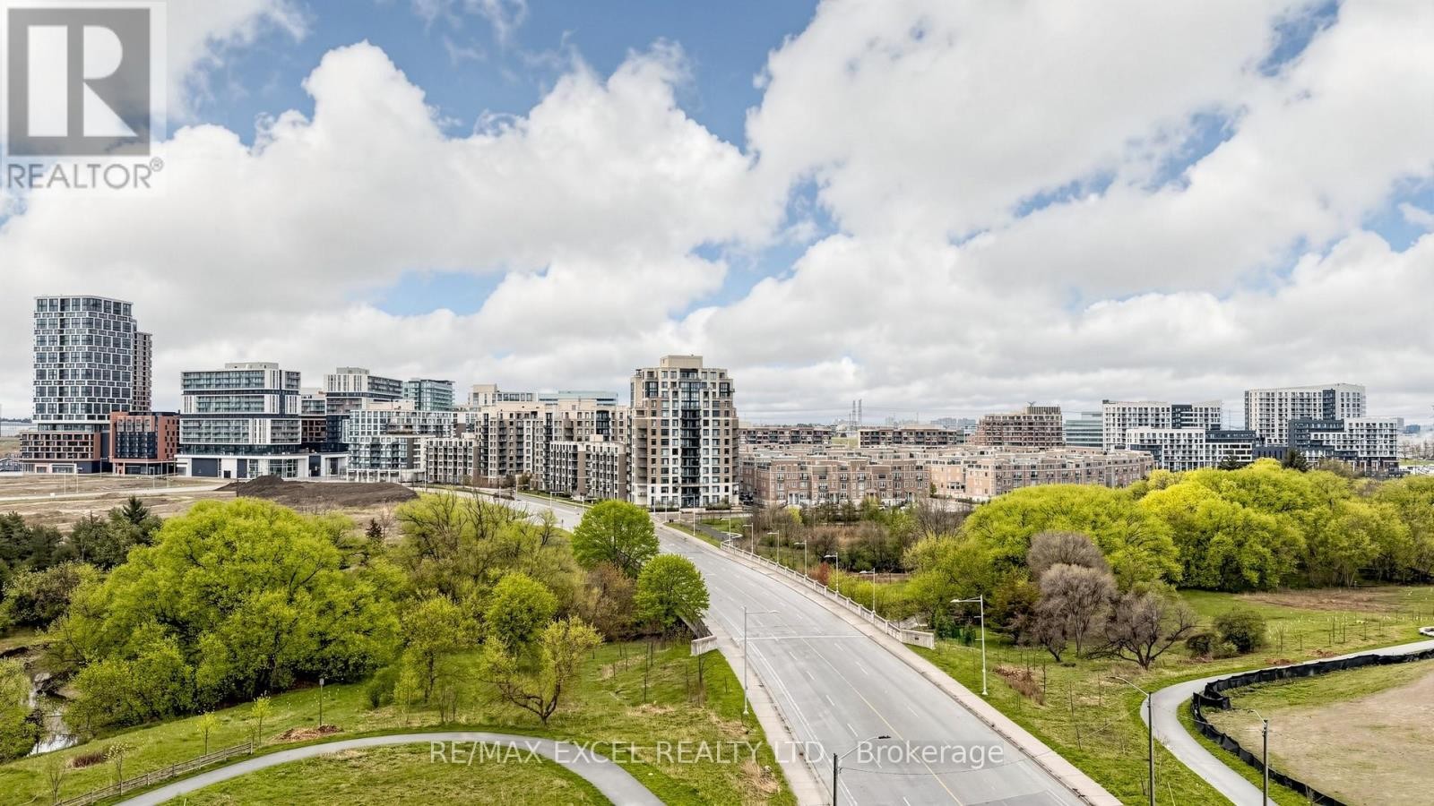 












1005 - 8 WATER WALK DRIVE

,
Markham (Unionville),




Ontario
L3R6L4

