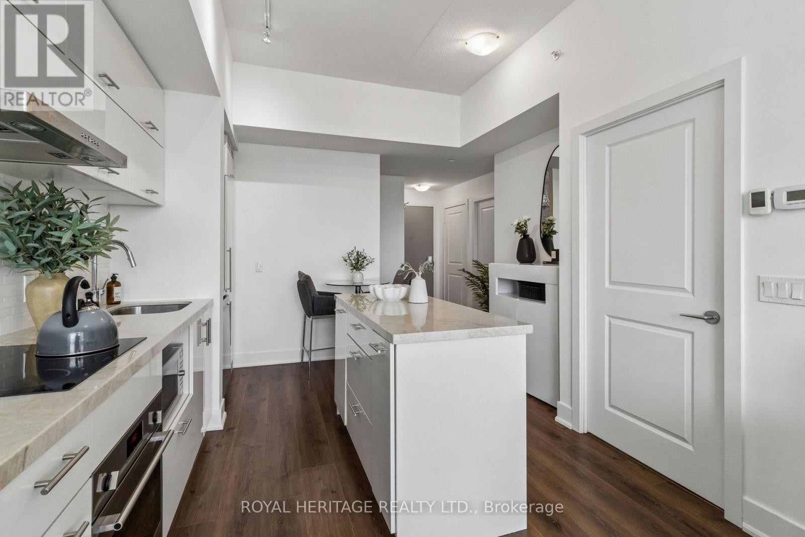 












1212 - 180 ENTERPRISE BOULEVARD

,
Markham (Unionville),




Ontario
L6G0G4

