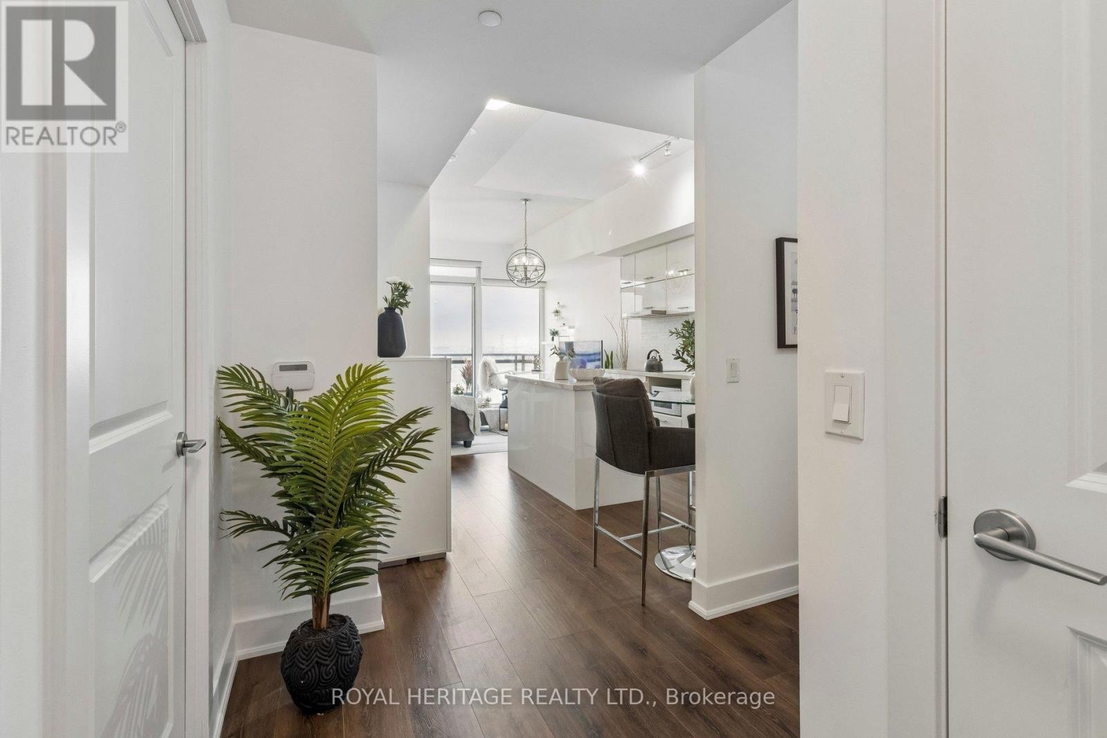 












1212 - 180 ENTERPRISE BOULEVARD

,
Markham (Unionville),




Ontario
L6G0G4

