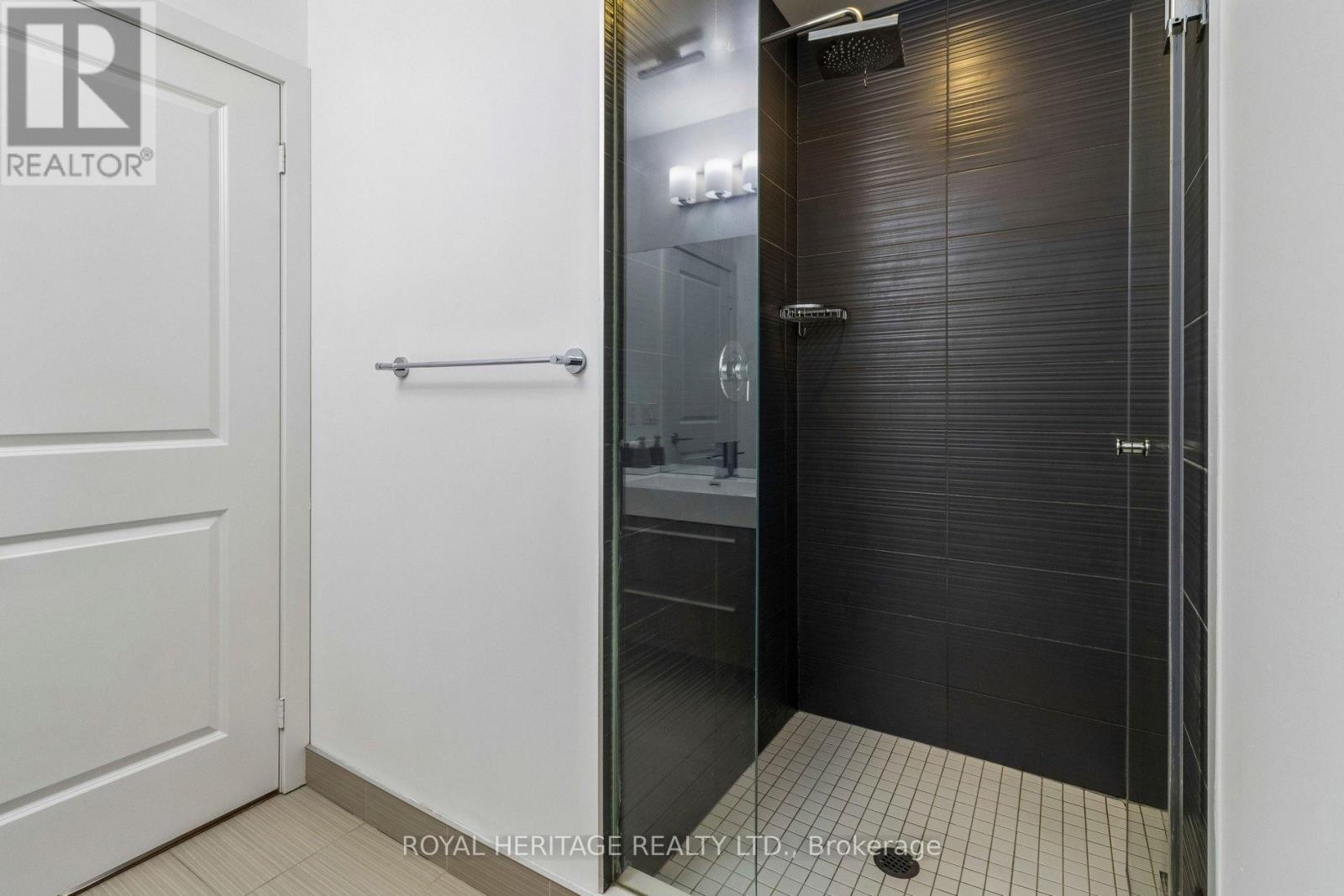 












1212 - 180 ENTERPRISE BOULEVARD

,
Markham (Unionville),




Ontario
L6G0G4

