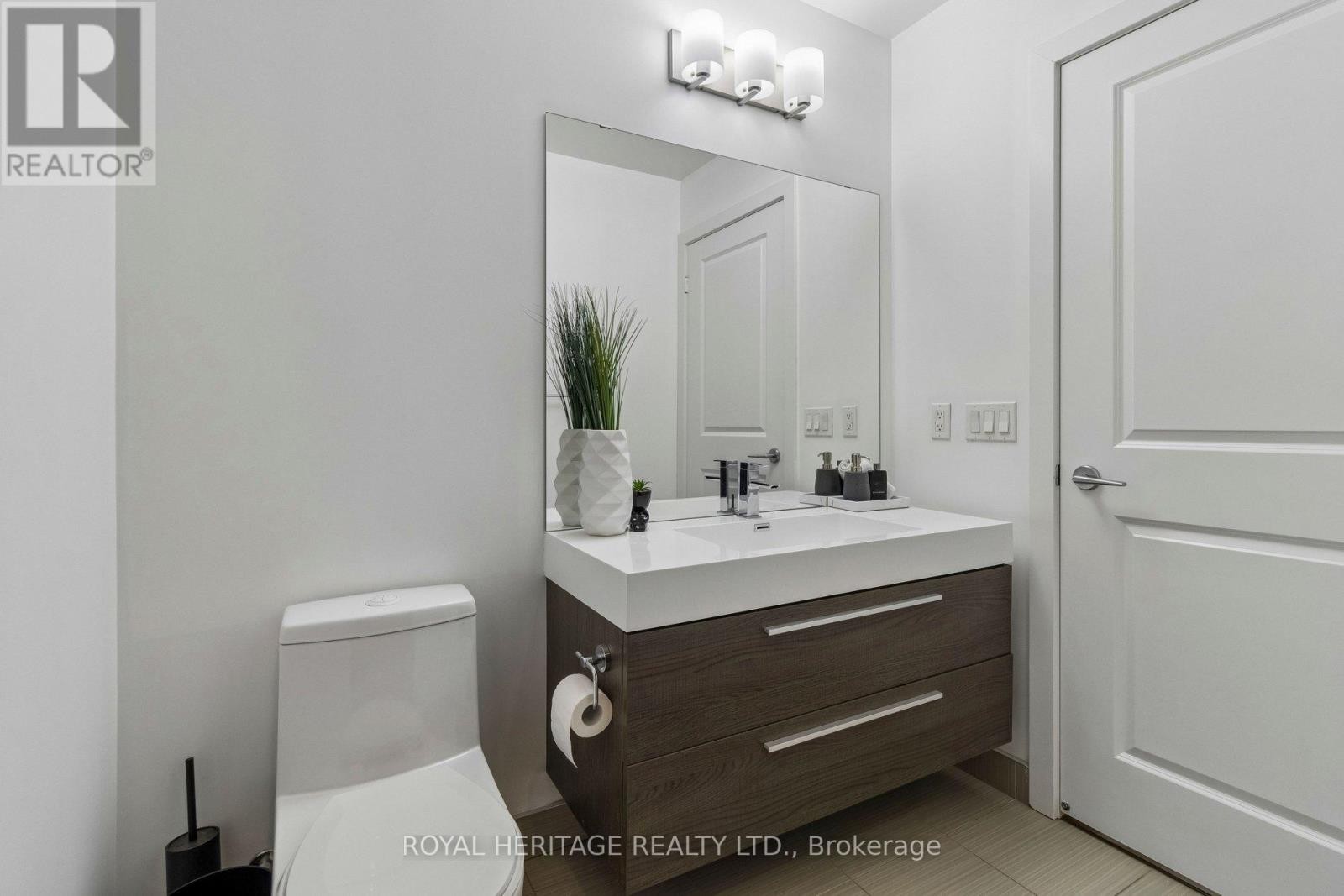 












1212 - 180 ENTERPRISE BOULEVARD

,
Markham (Unionville),




Ontario
L6G0G4

