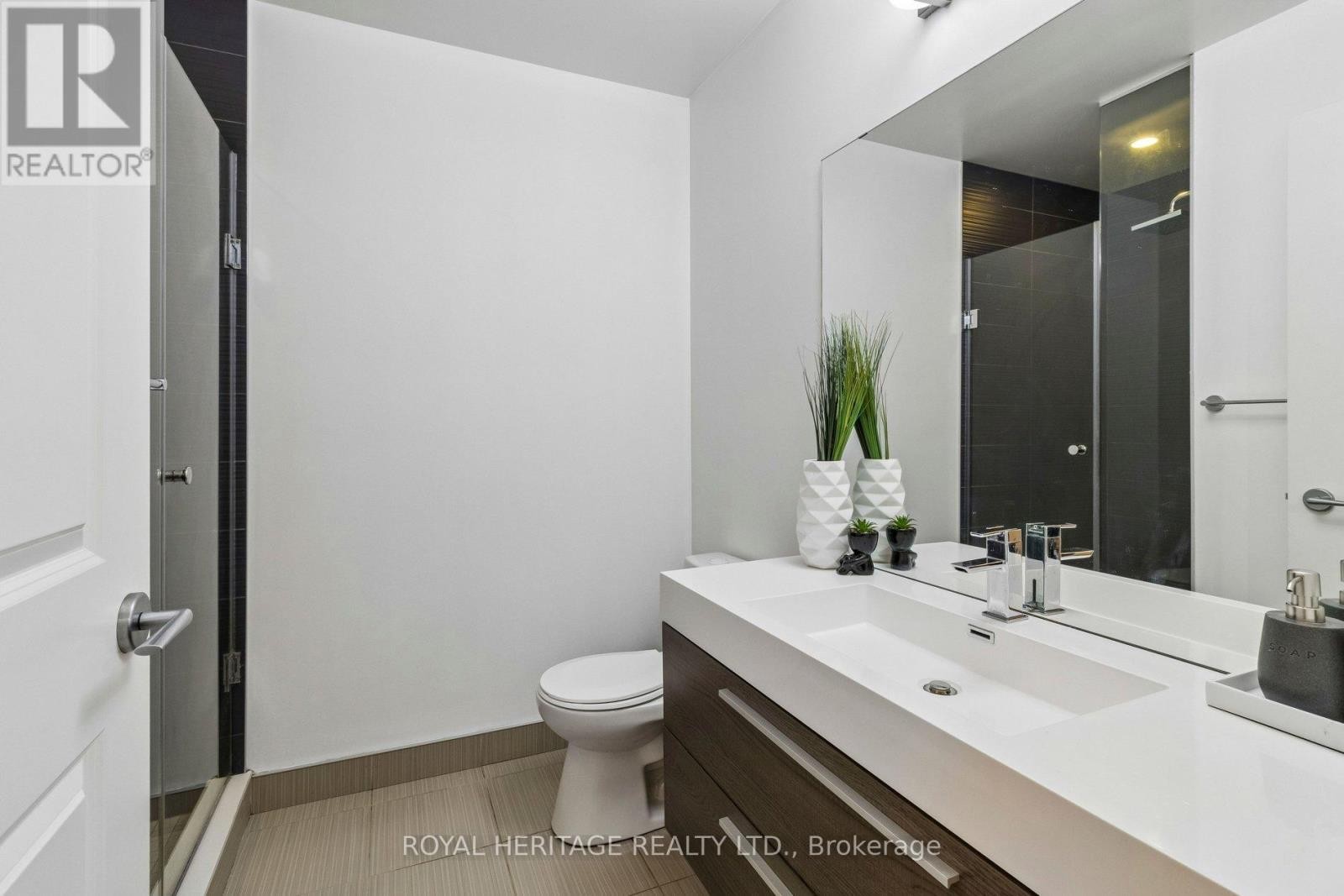












1212 - 180 ENTERPRISE BOULEVARD

,
Markham (Unionville),




Ontario
L6G0G4

