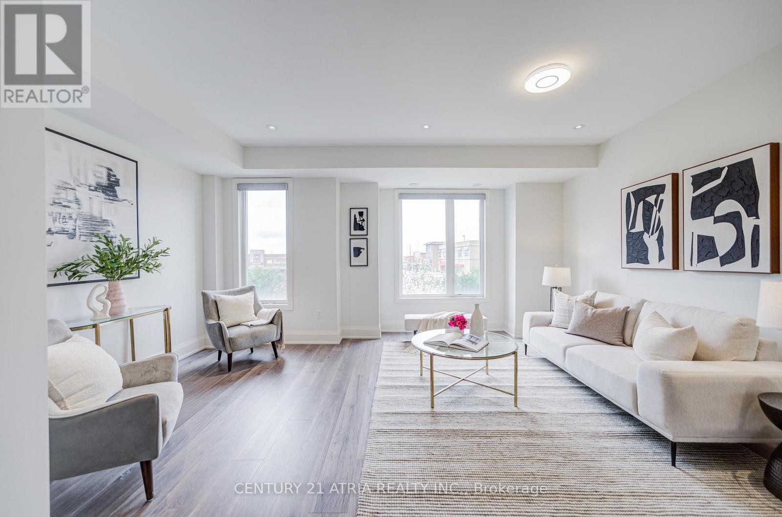 












49 COHEN WAY

,
Vaughan (Patterson),




Ontario
L6A5B4

