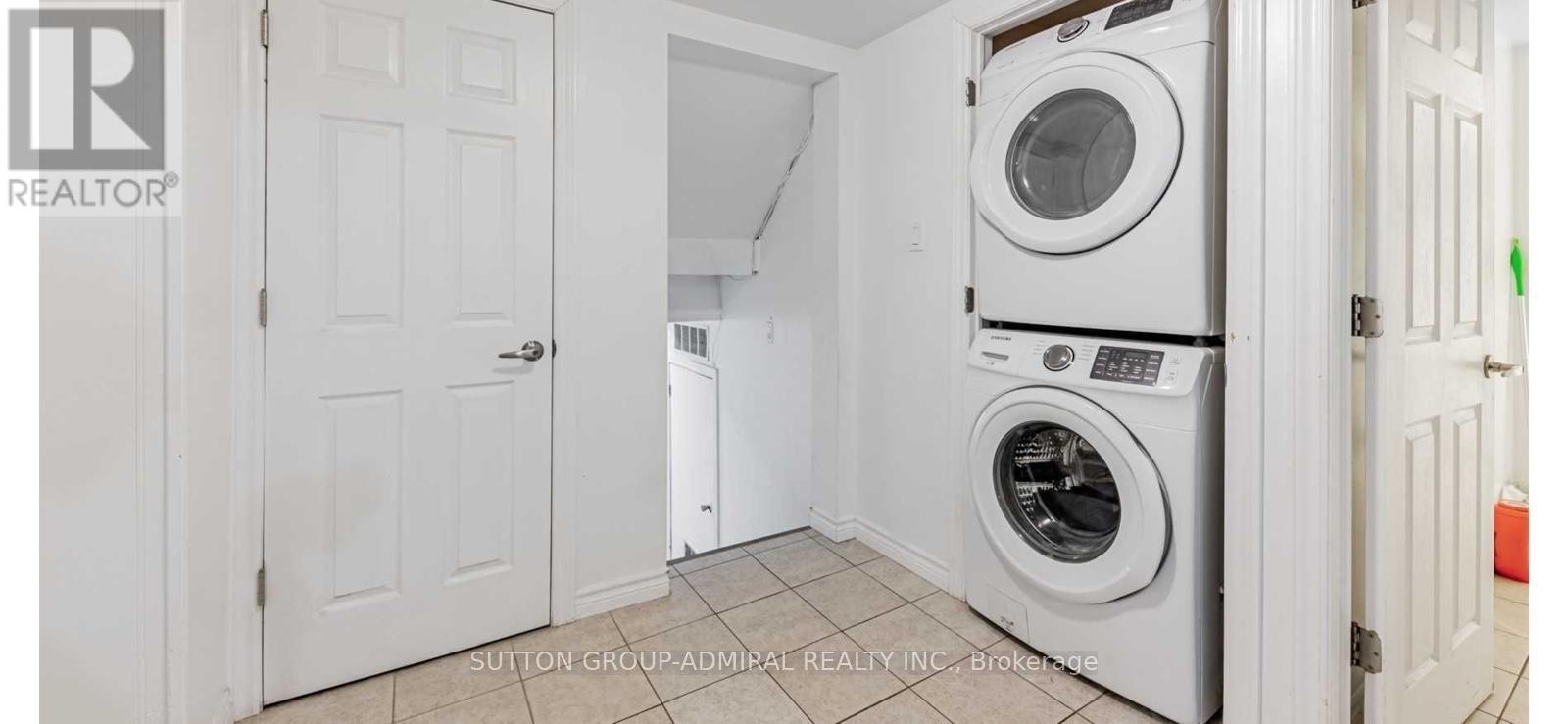 












BASEMENT - 123 CHERRY HILLS ROAD

,
Vaughan (Glen Shields),




Ontario
L4K1M3

