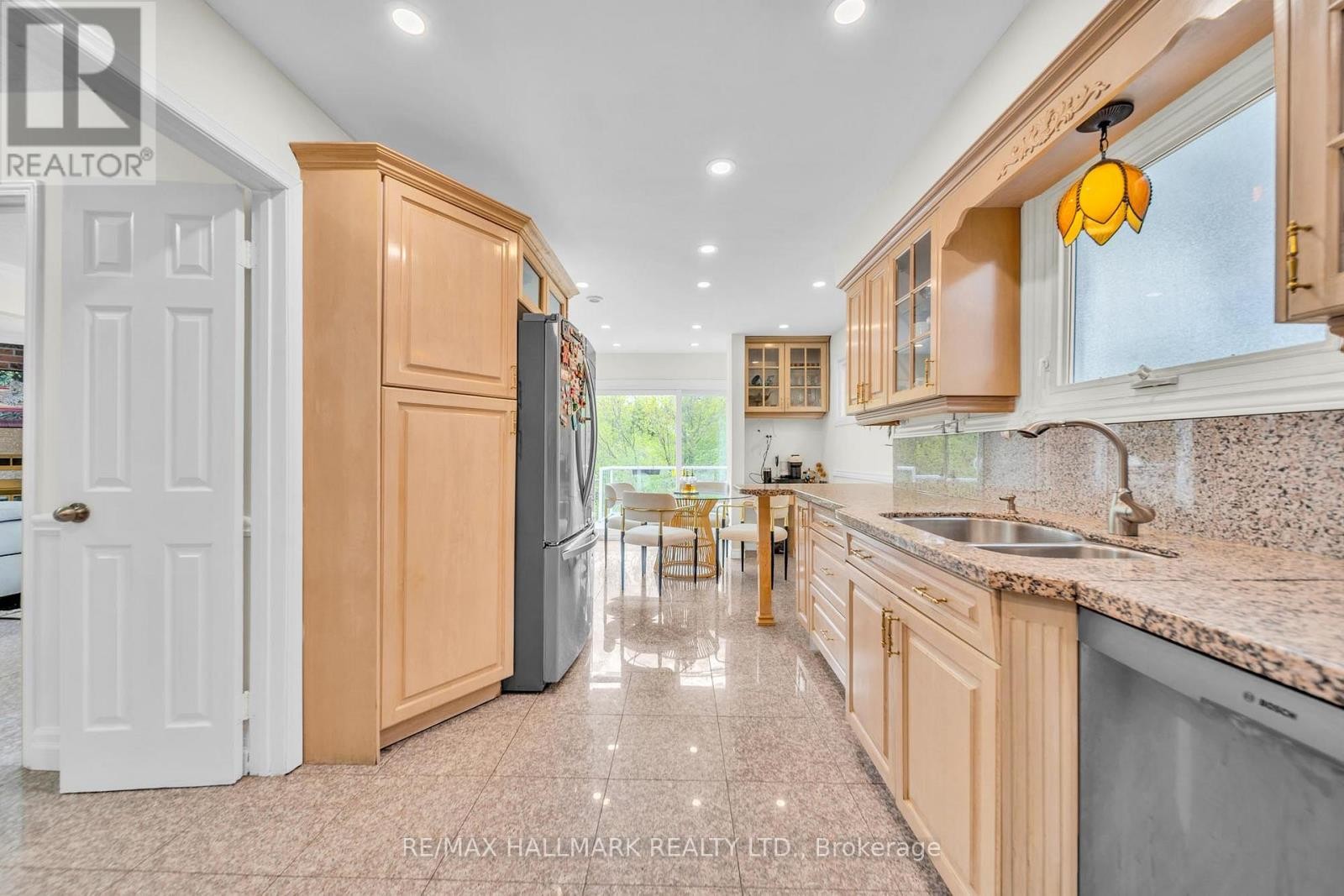 












58 ALEXIS ROAD

,
Markham (Thornlea),




Ontario
L3T6Z8


