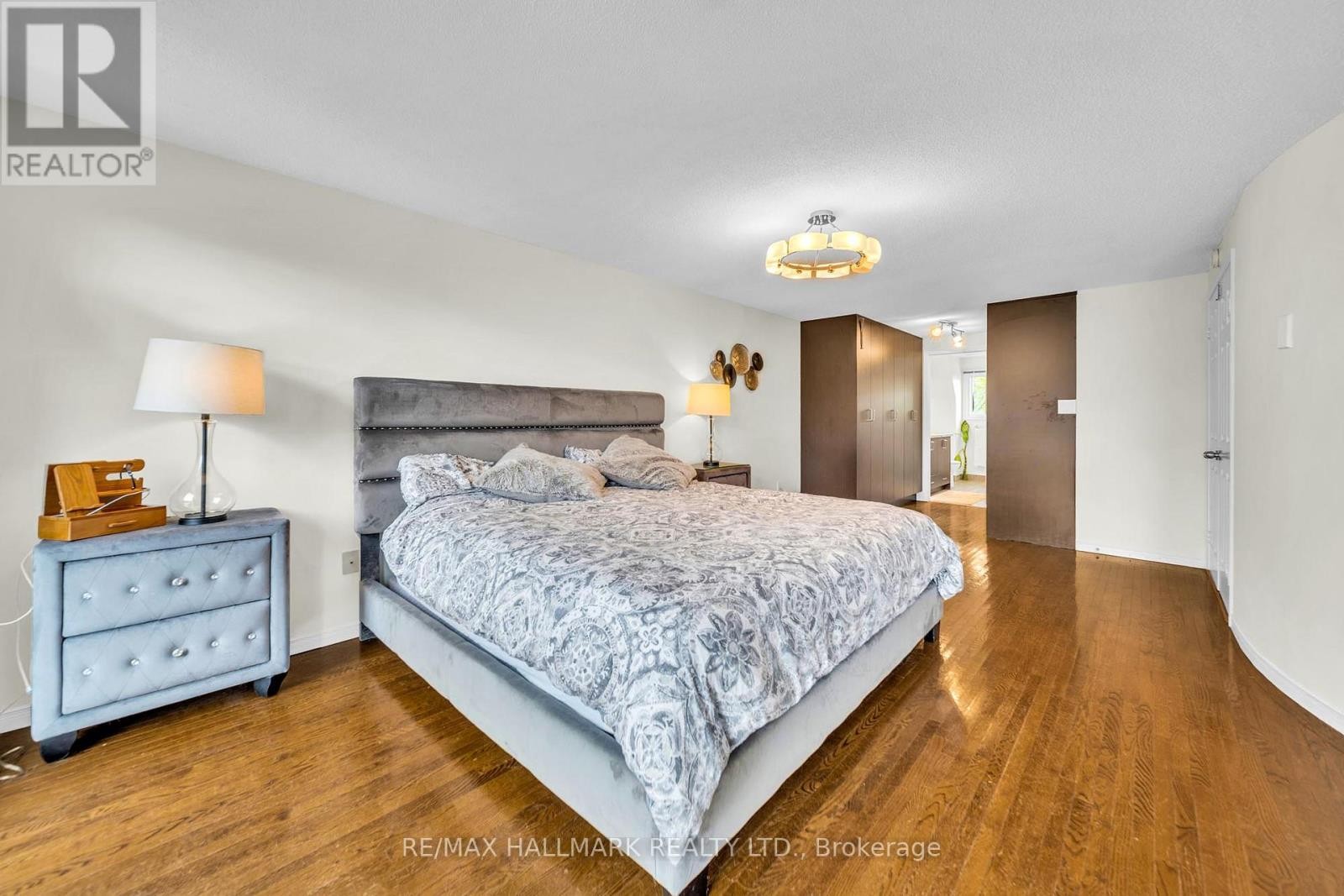 












58 ALEXIS ROAD

,
Markham (Thornlea),




Ontario
L3T6Z8

