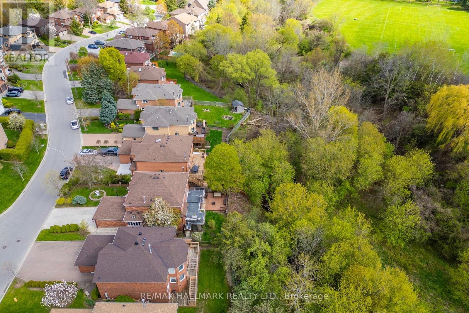 












58 ALEXIS ROAD

,
Markham (Thornlea),




Ontario
L3T6Z8

