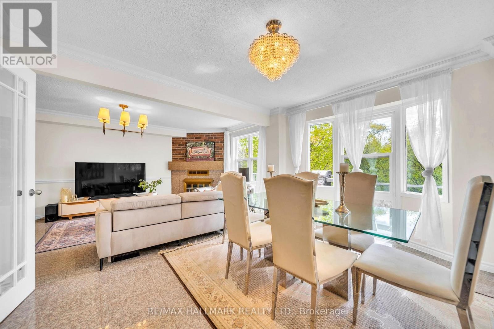 












58 ALEXIS ROAD

,
Markham (Thornlea),




Ontario
L3T6Z8

