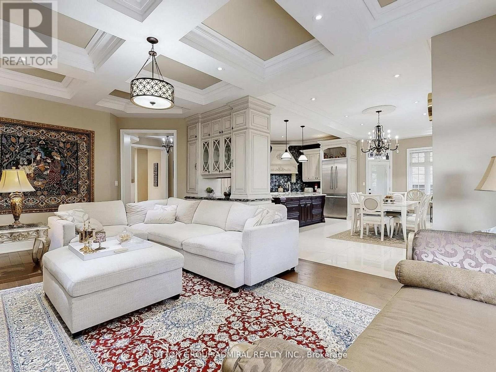 












109 FARRELL ROAD

,
Vaughan (Patterson),




Ontario
L6A4W7

