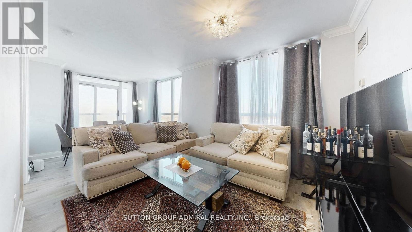 












811 - 20 NORTH PARK ROAD

,
Vaughan (Beverley Glen),




Ontario
L4J0G7

