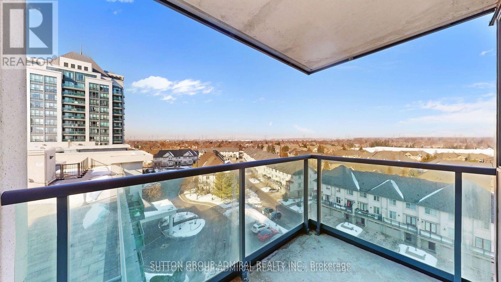 












811 - 20 NORTH PARK ROAD

,
Vaughan (Beverley Glen),




Ontario
L4J0G7

