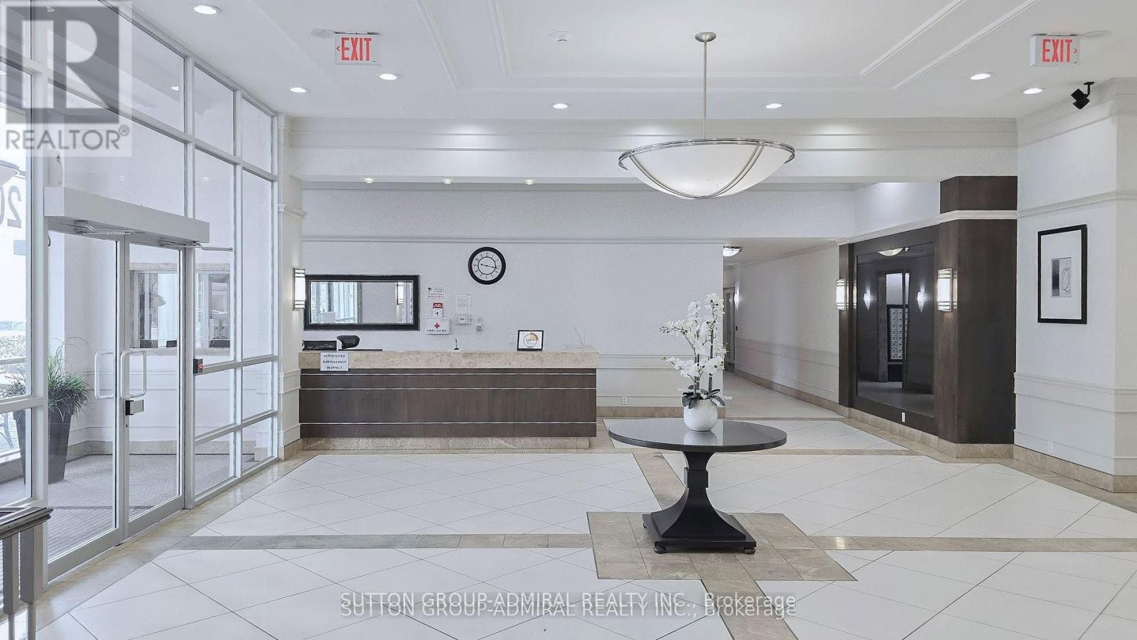 












811 - 20 NORTH PARK ROAD

,
Vaughan (Beverley Glen),




Ontario
L4J0G7

