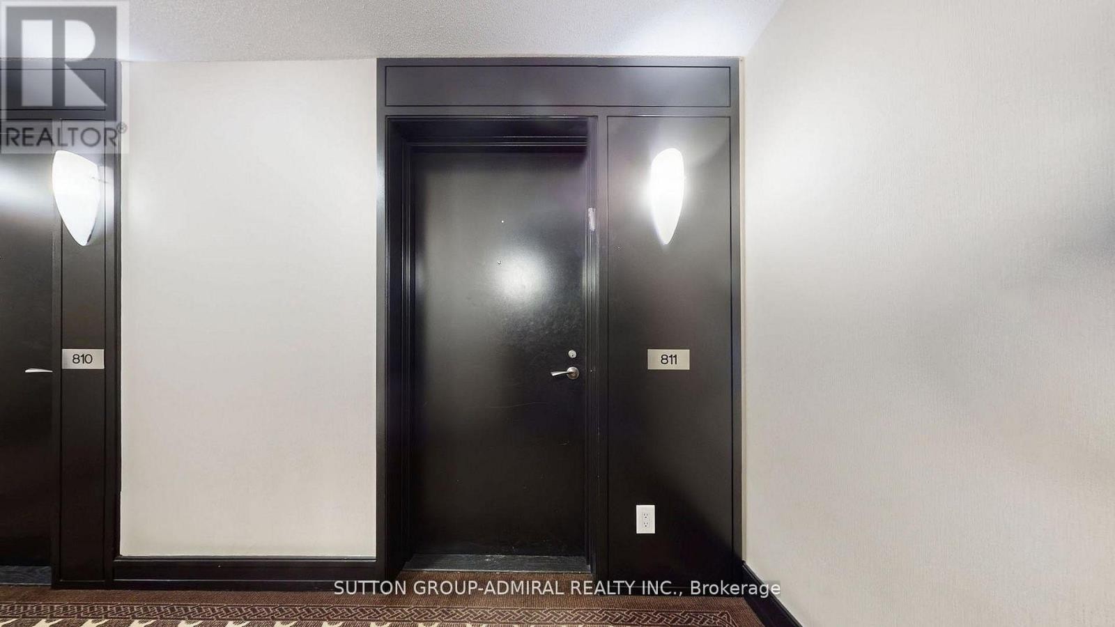 












811 - 20 NORTH PARK ROAD

,
Vaughan (Beverley Glen),




Ontario
L4J0G7

