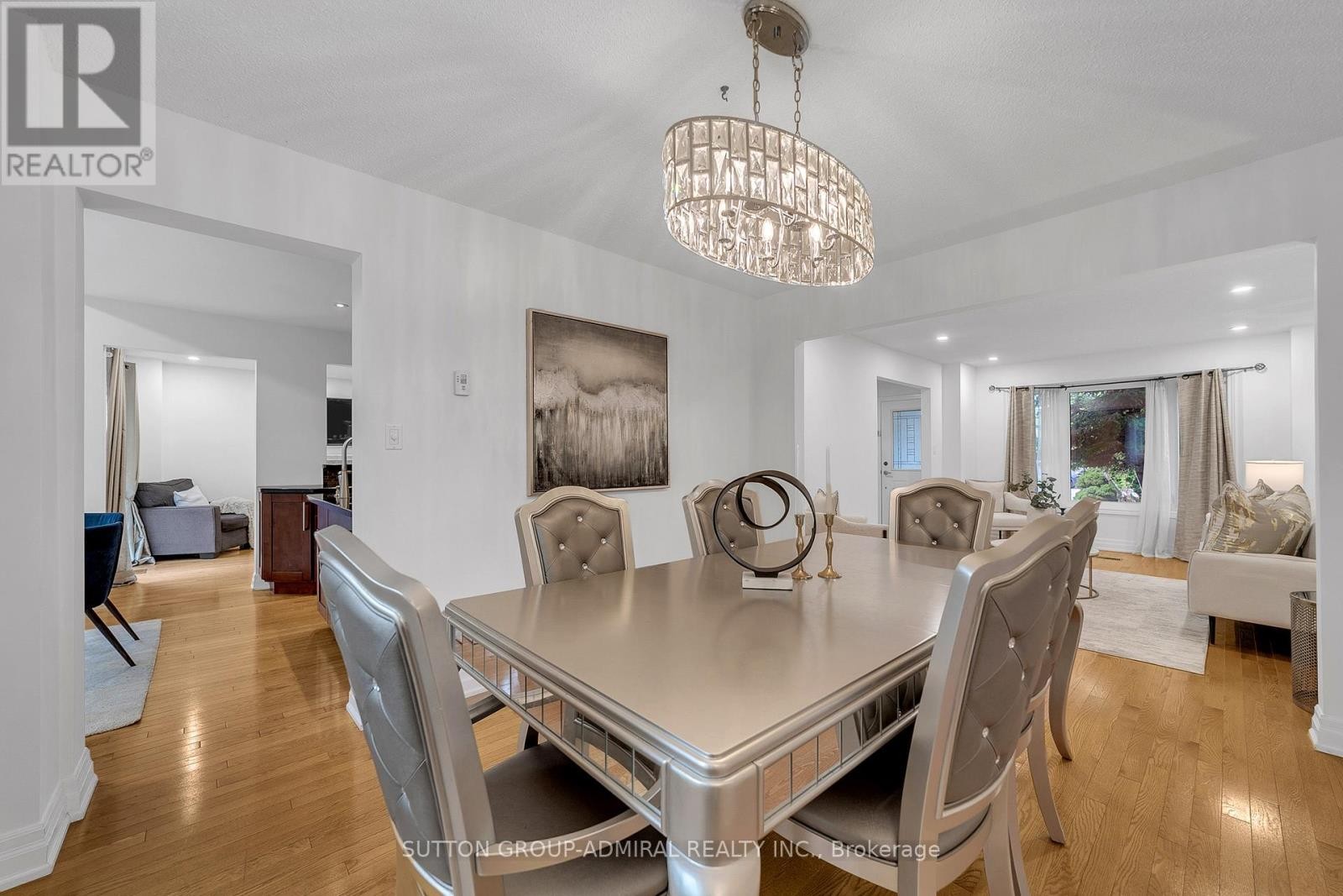 












63 O'CONNOR CRESCENT

,
Richmond Hill (North Richvale),




Ontario
L4C7P8

