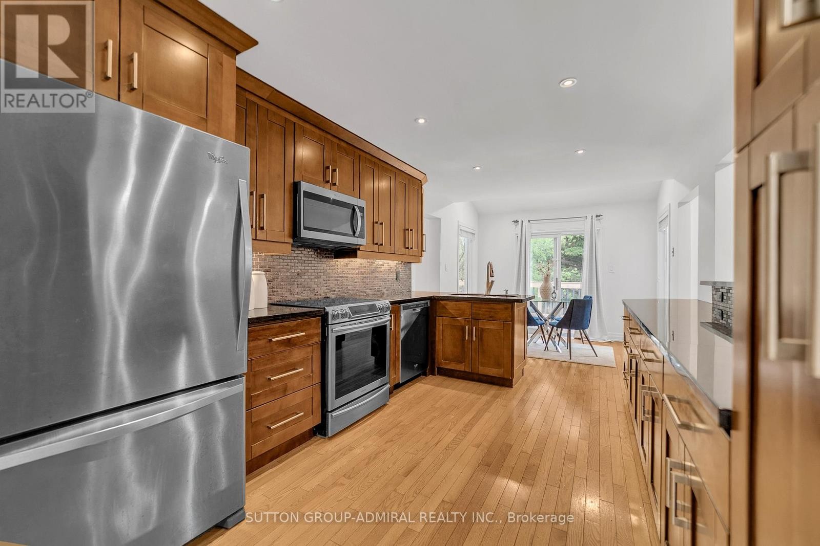 












63 O'CONNOR CRESCENT

,
Richmond Hill (North Richvale),




Ontario
L4C7P8


