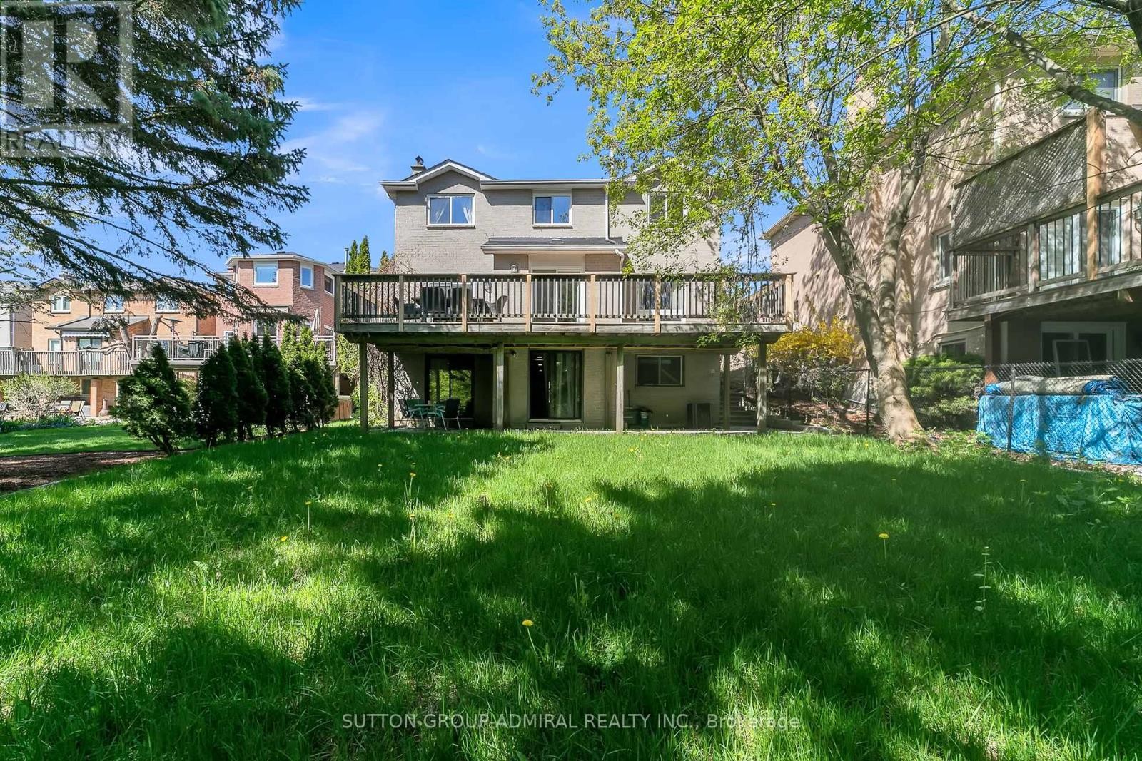 












63 O'CONNOR CRESCENT

,
Richmond Hill (North Richvale),




Ontario
L4C7P8

