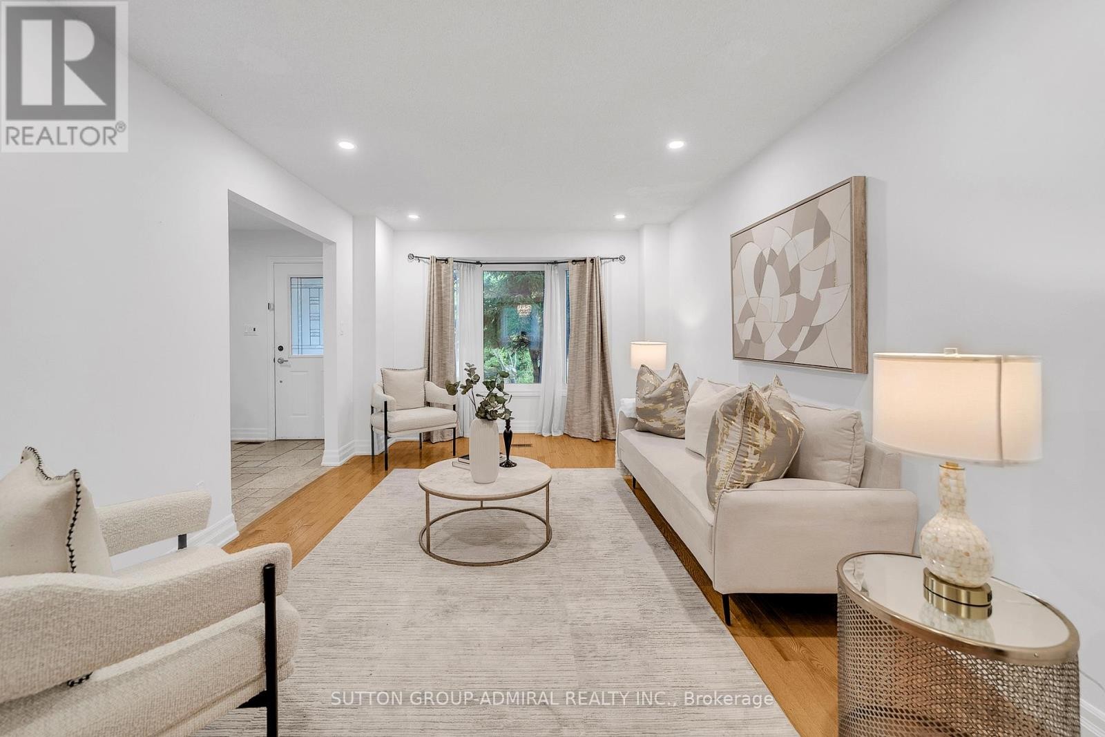 












63 O'CONNOR CRESCENT

,
Richmond Hill (North Richvale),




Ontario
L4C7P8

