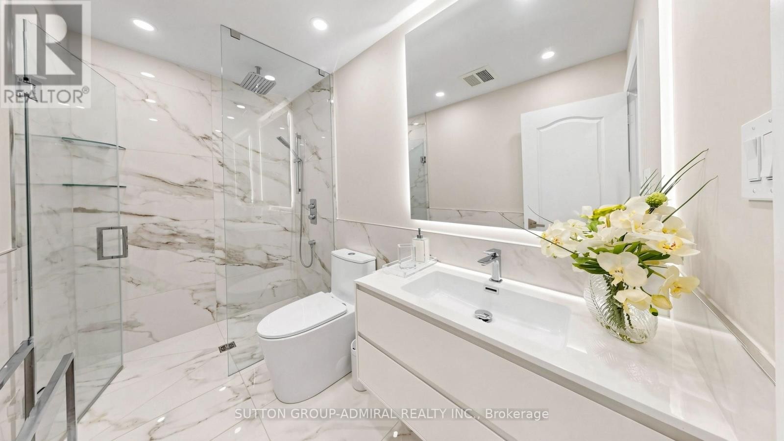 












27 ASNER AVENUE

,
Vaughan (Patterson),




Ontario
L6A0W6

