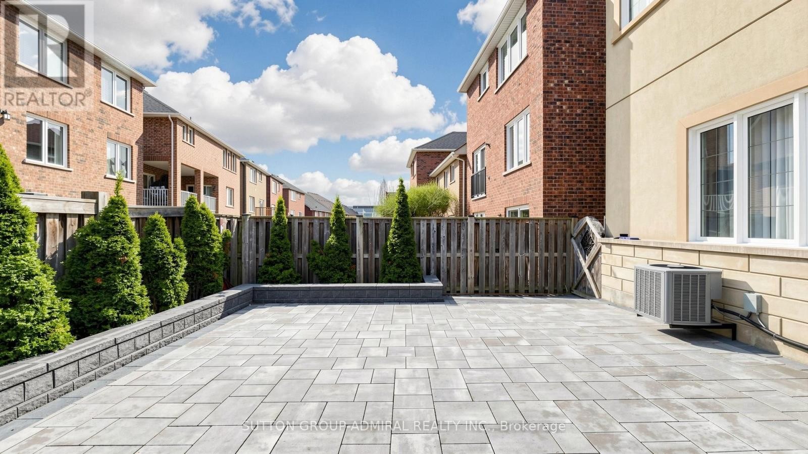 












27 ASNER AVENUE

,
Vaughan (Patterson),




Ontario
L6A0W6

