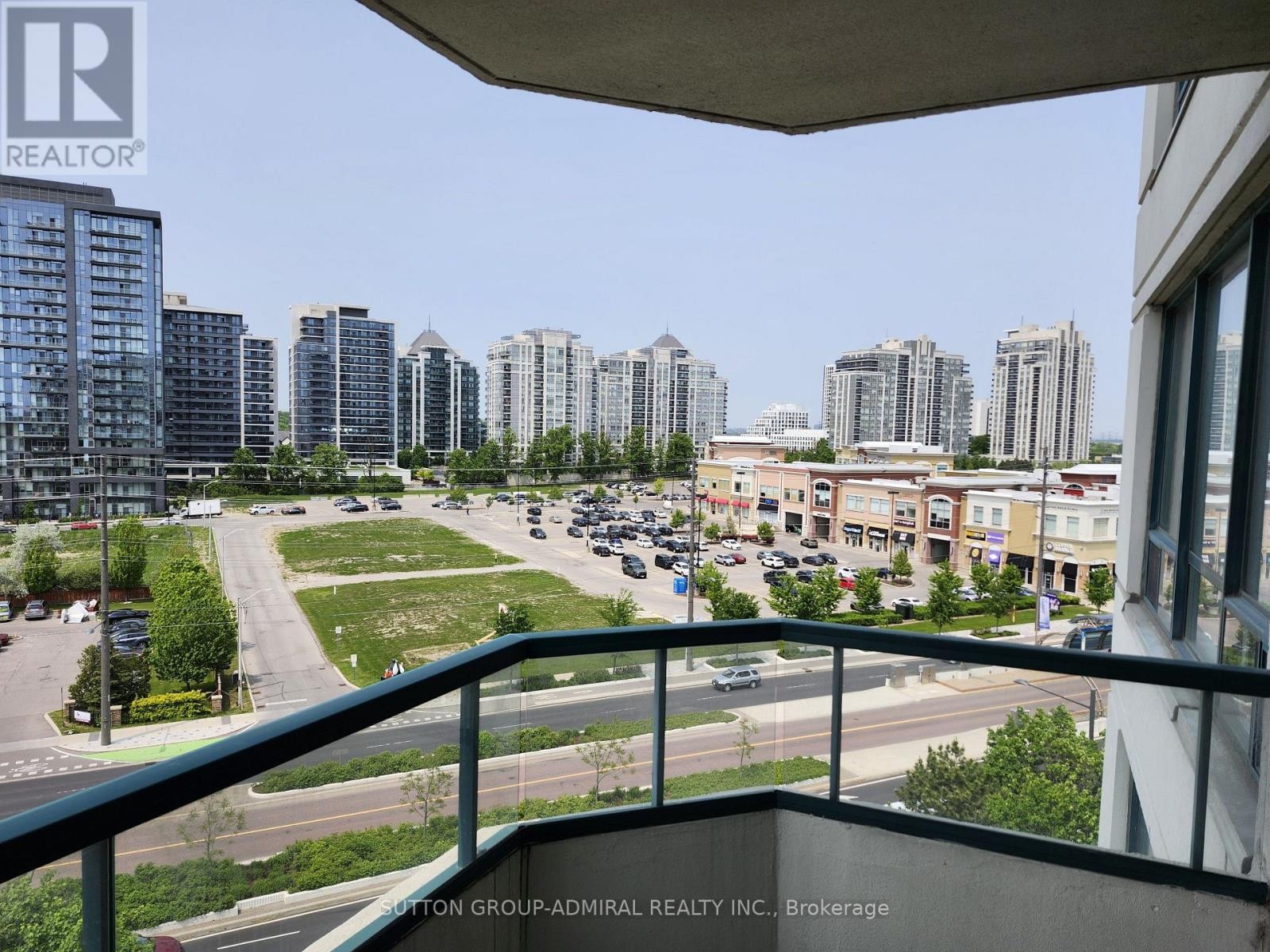 












910 - 120 PROMENADE CIRCLE

,
Vaughan (Brownridge),




Ontario
L4J7W9

