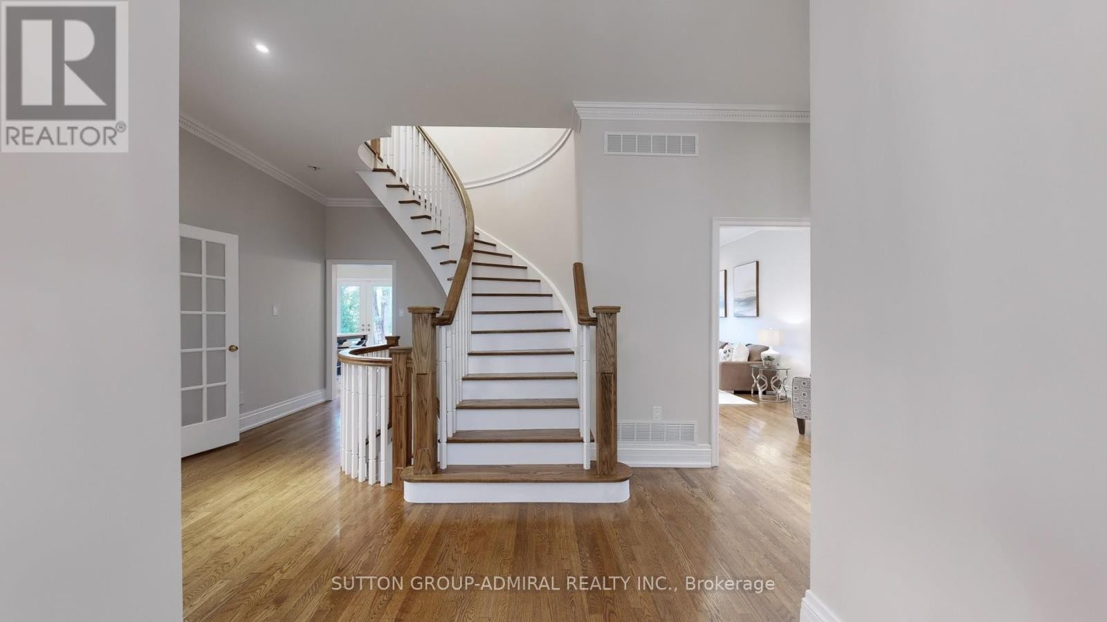 












60 BAYNARDS LANE

,
Richmond Hill (Mill Pond),




Ontario
L4C9B4

