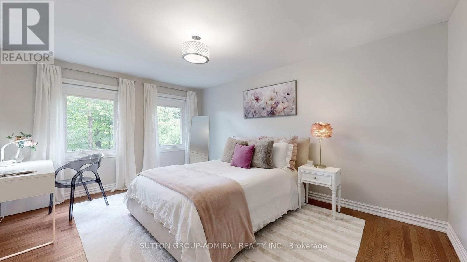 












60 BAYNARDS LANE

,
Richmond Hill (Mill Pond),




Ontario
L4C9B4

