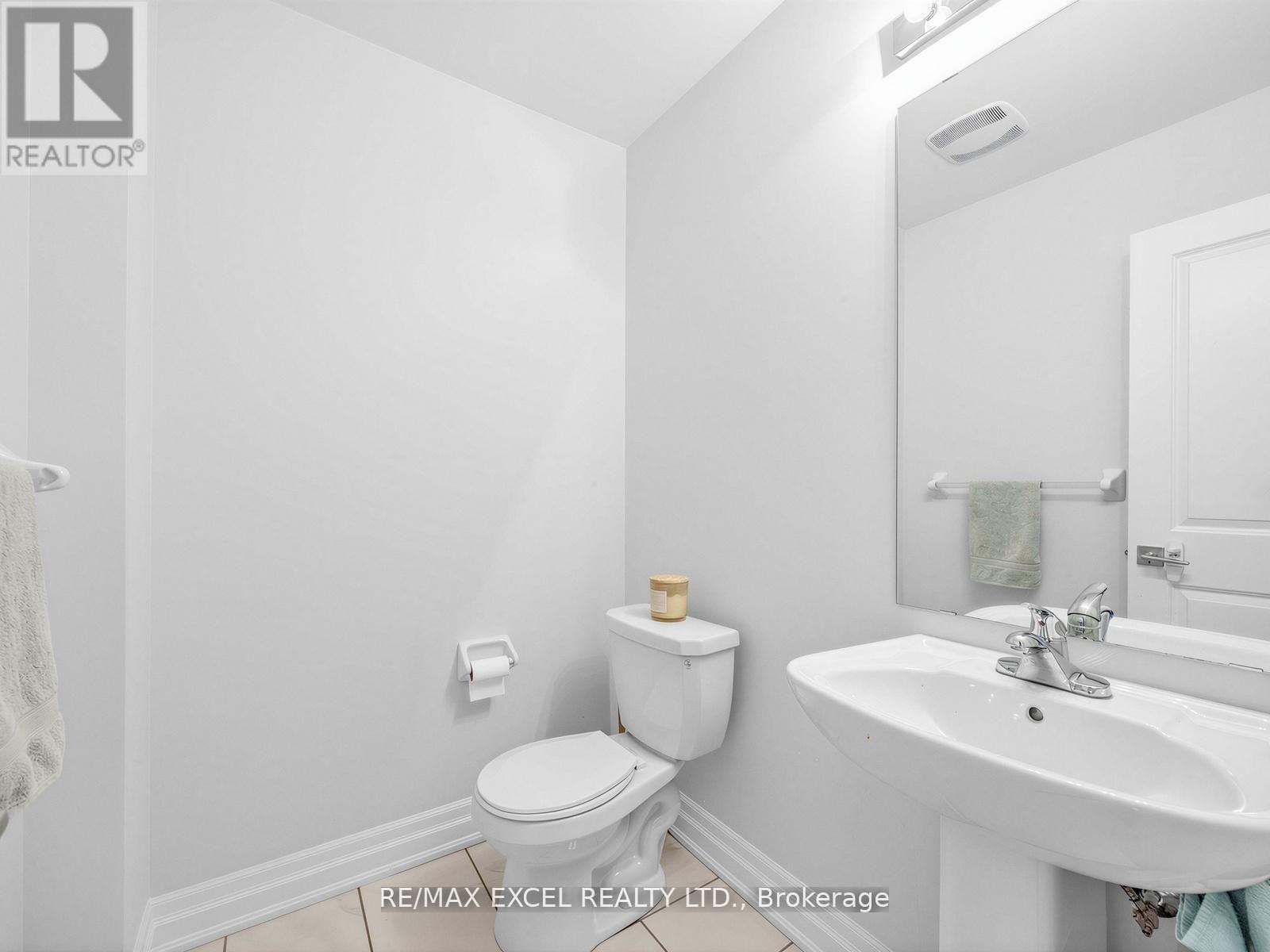 












1454 STOVELL CRESCENT

,
Innisfil (Lefroy),




Ontario
L0L1W0

