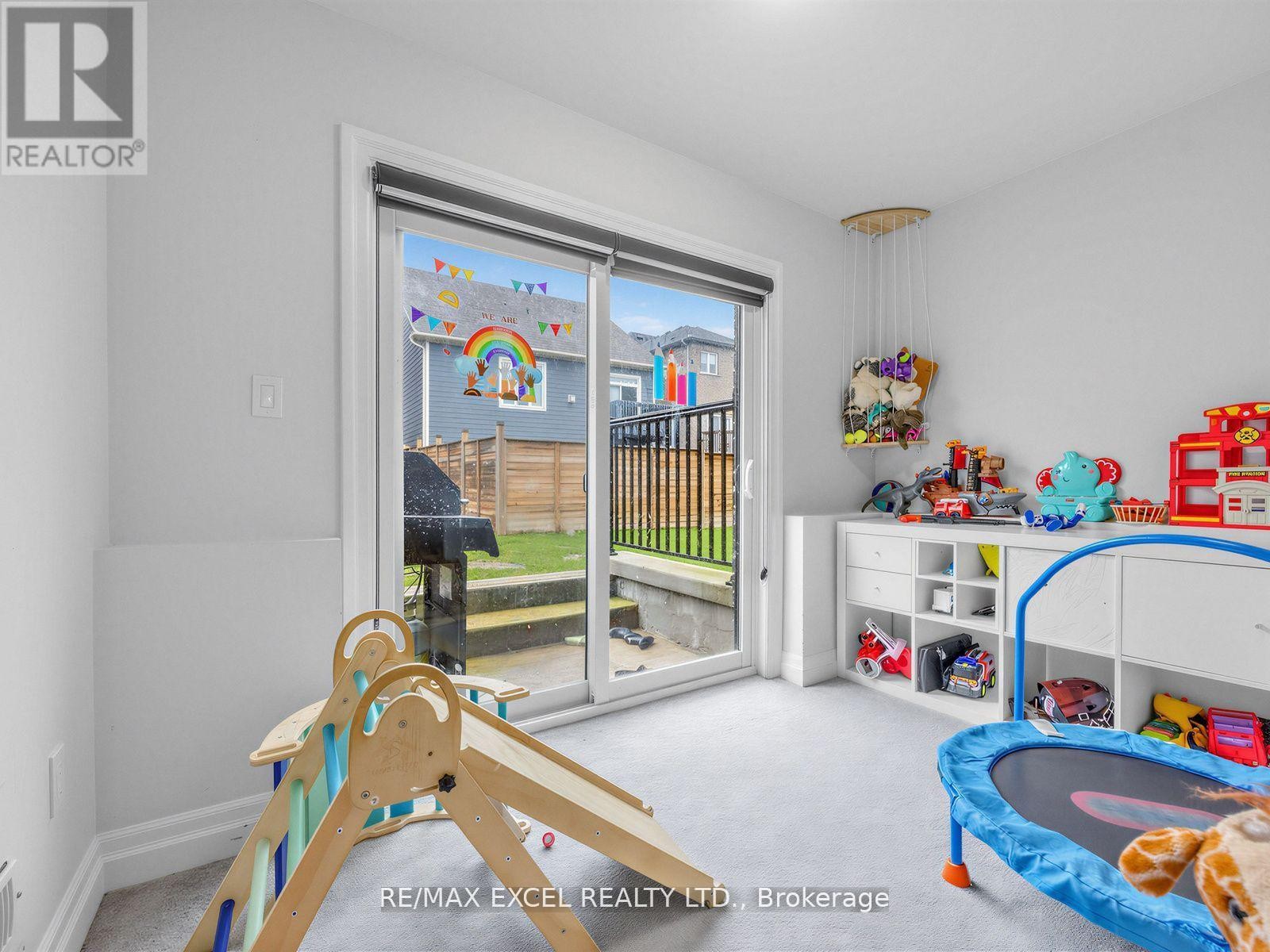 












1454 STOVELL CRESCENT

,
Innisfil (Lefroy),




Ontario
L0L1W0

