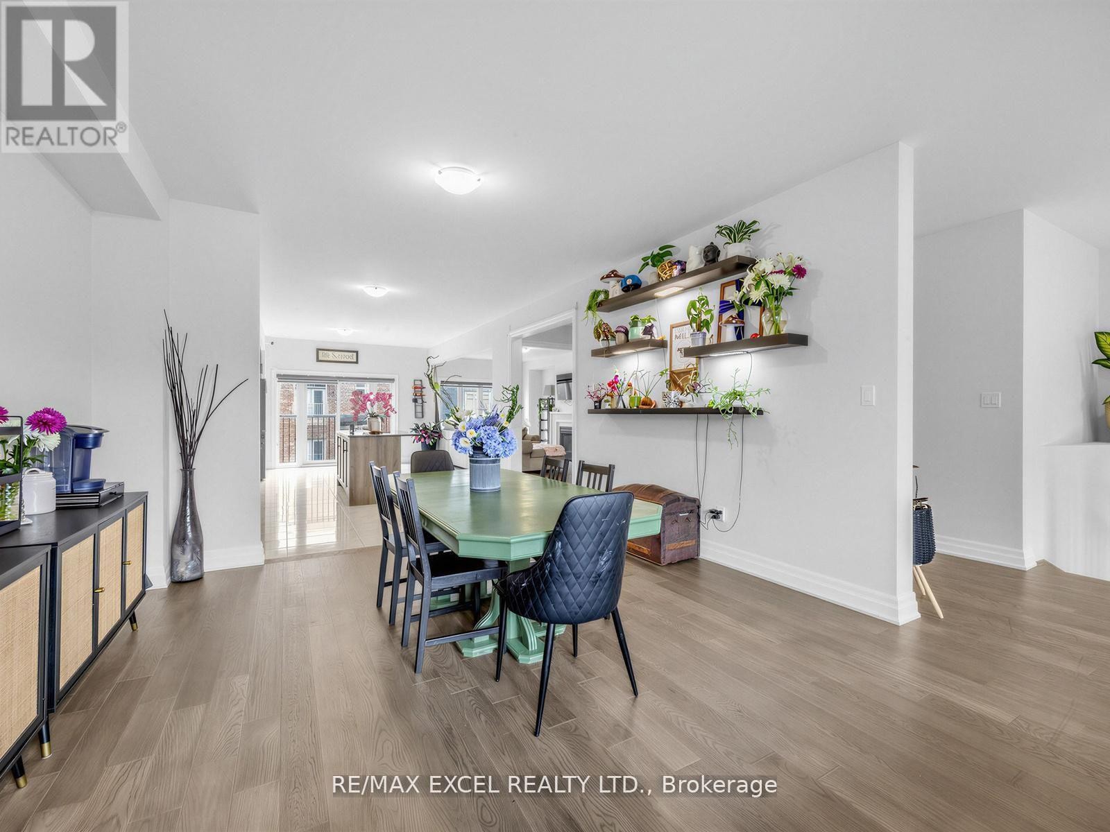 












1454 STOVELL CRESCENT

,
Innisfil (Lefroy),




Ontario
L0L1W0

