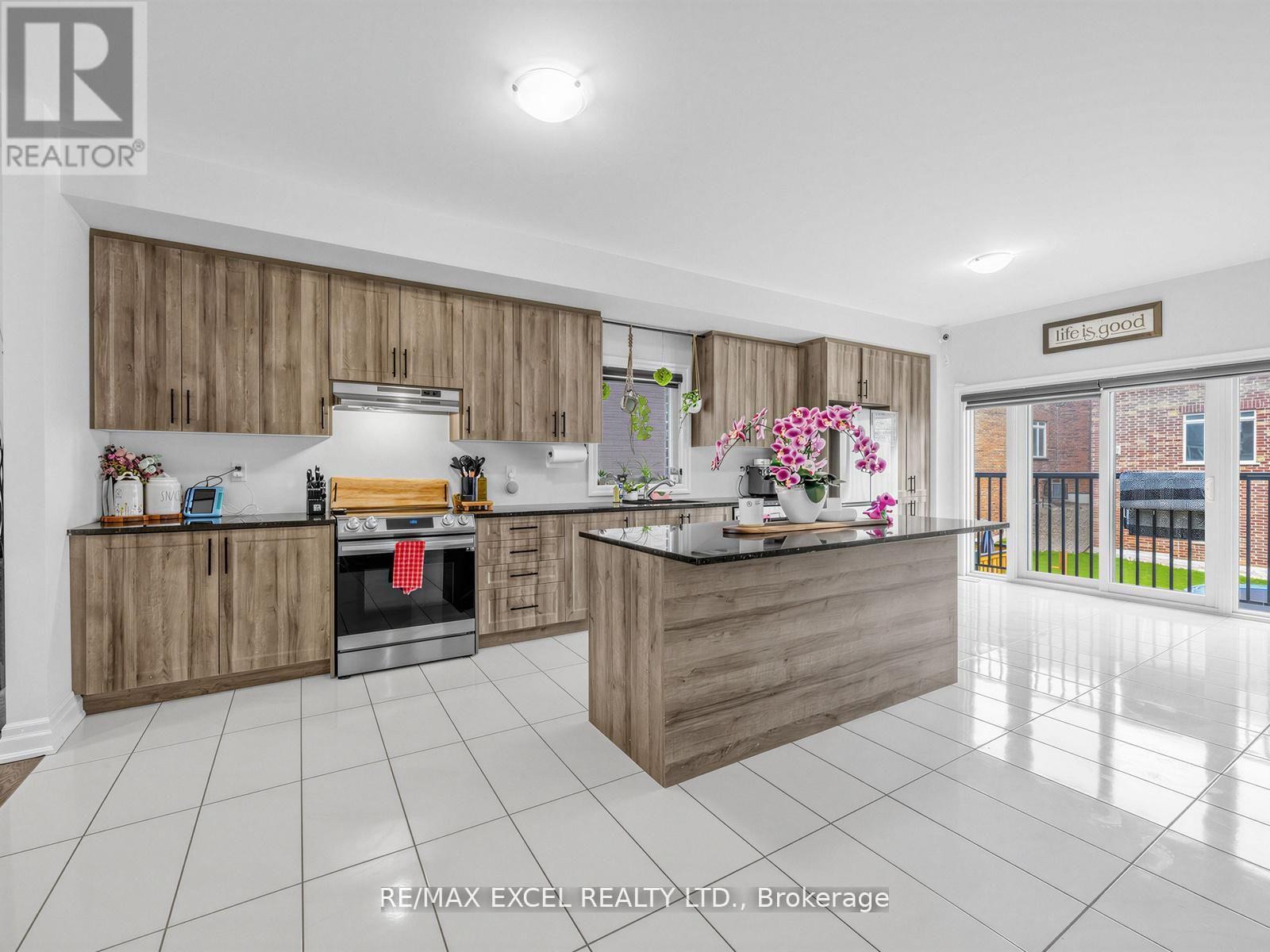 












1454 STOVELL CRESCENT

,
Innisfil (Lefroy),




Ontario
L0L1W0

