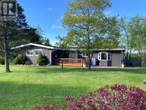 2+2 Bedroom Bungalow with 3 full Baths