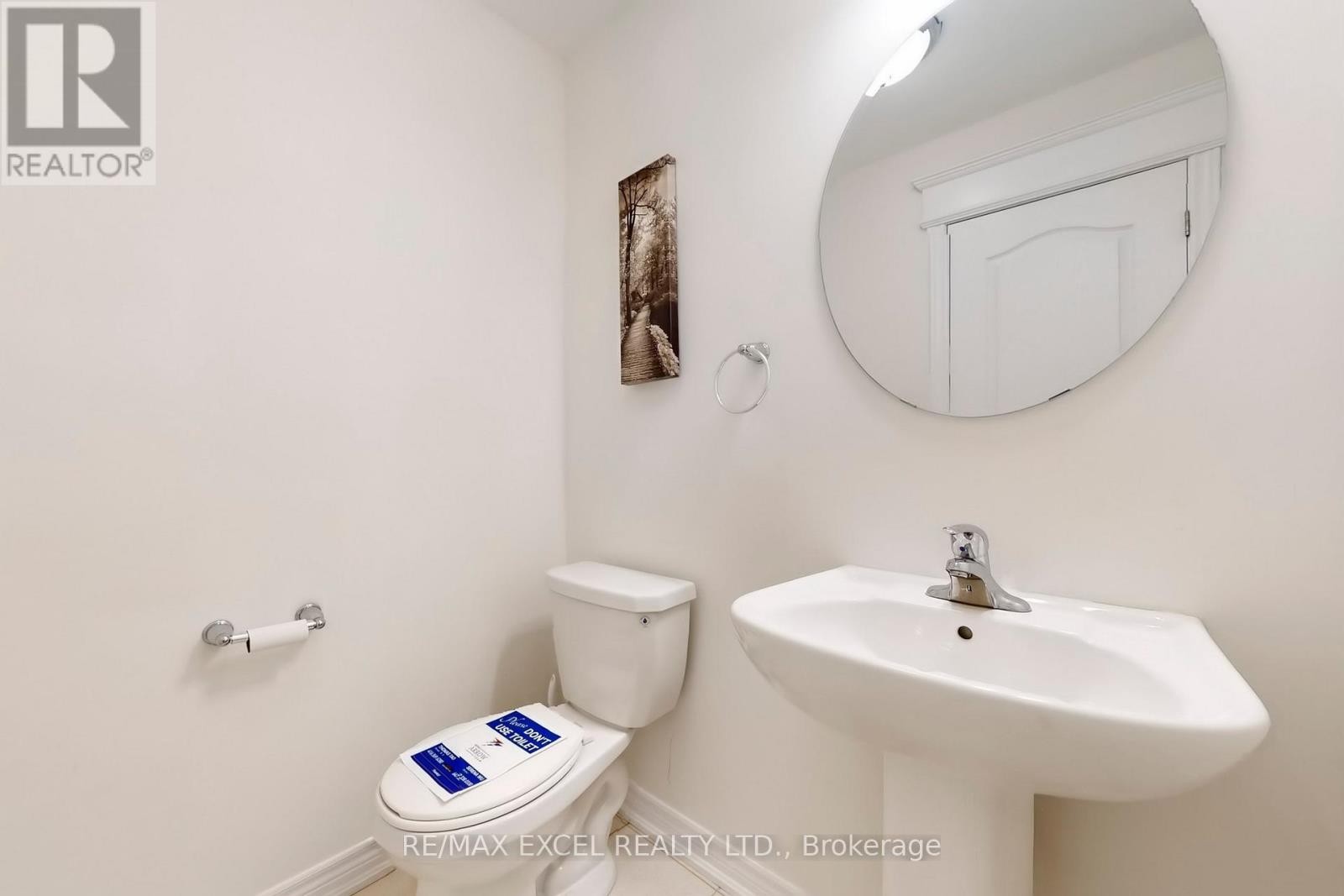 












14 TWINFLOWER LANE

,
Richmond Hill (Oak Ridges Lake Wilcox),




Ontario
L4E1E7

