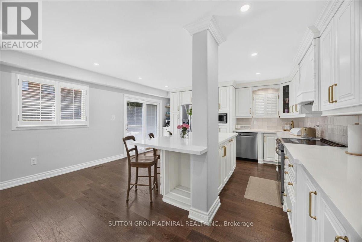 












415 HIGHCLIFFE DRIVE

,
Vaughan (Uplands),




Ontario
L4J7M8

