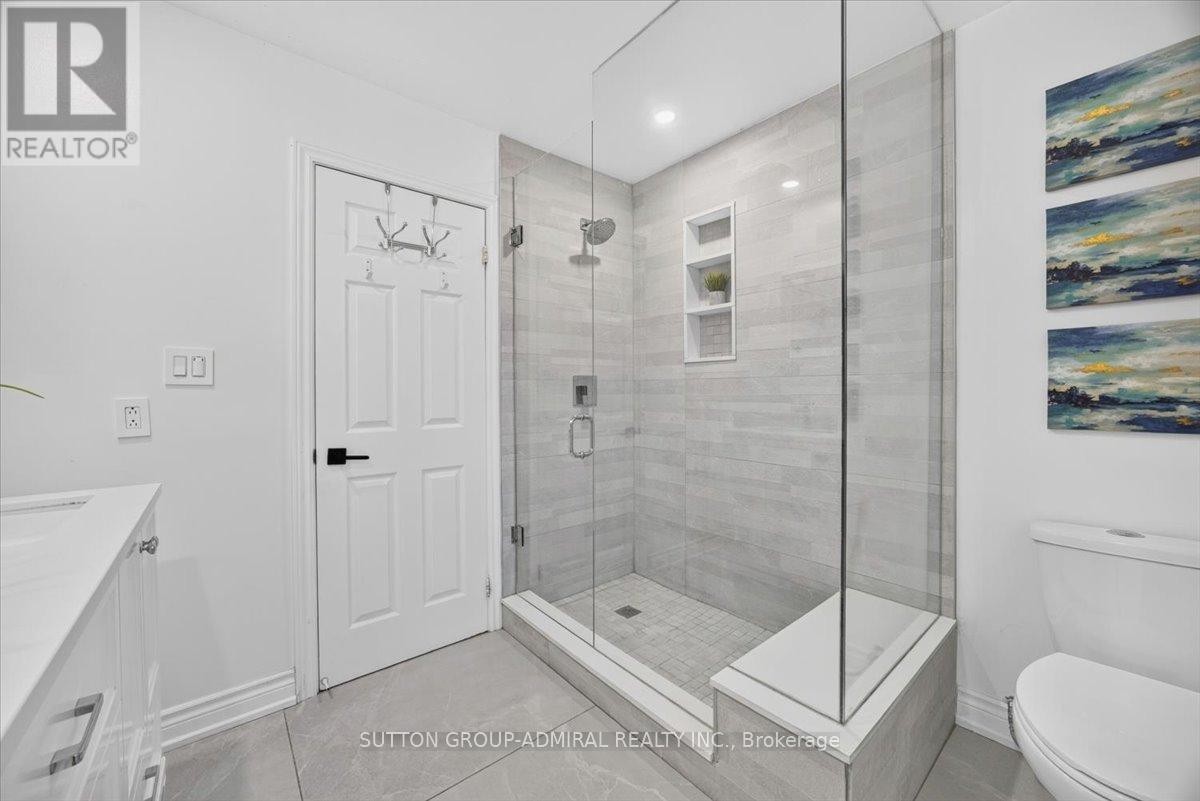 












415 HIGHCLIFFE DRIVE

,
Vaughan (Uplands),




Ontario
L4J7M8

