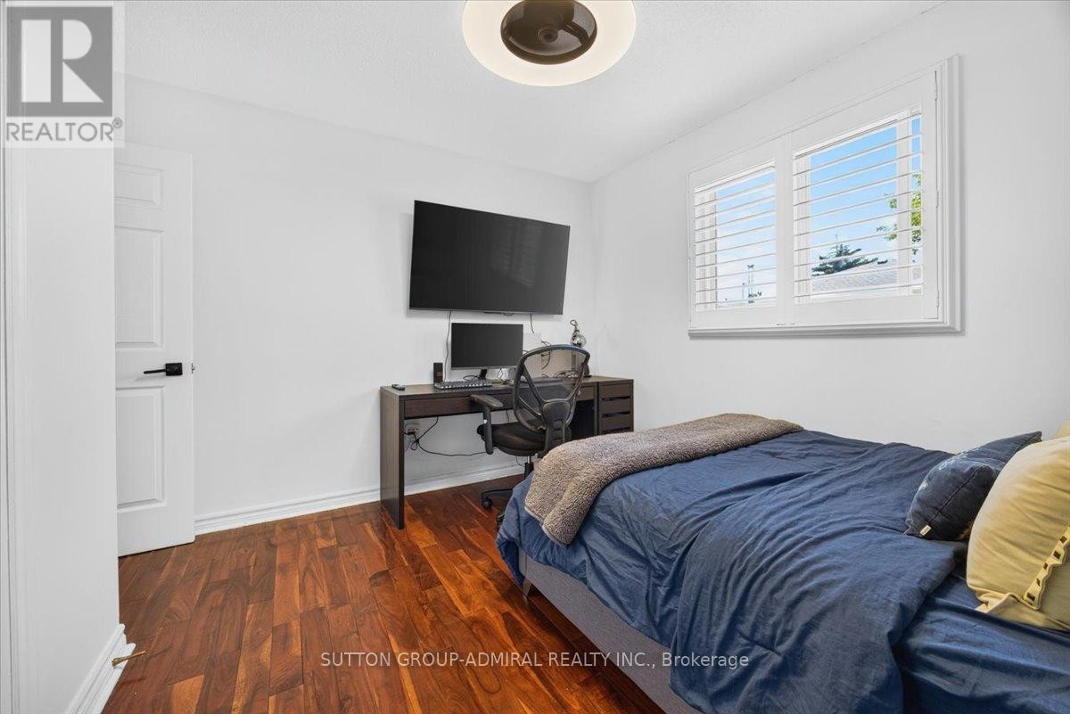 












415 HIGHCLIFFE DRIVE

,
Vaughan (Uplands),




Ontario
L4J7M8


